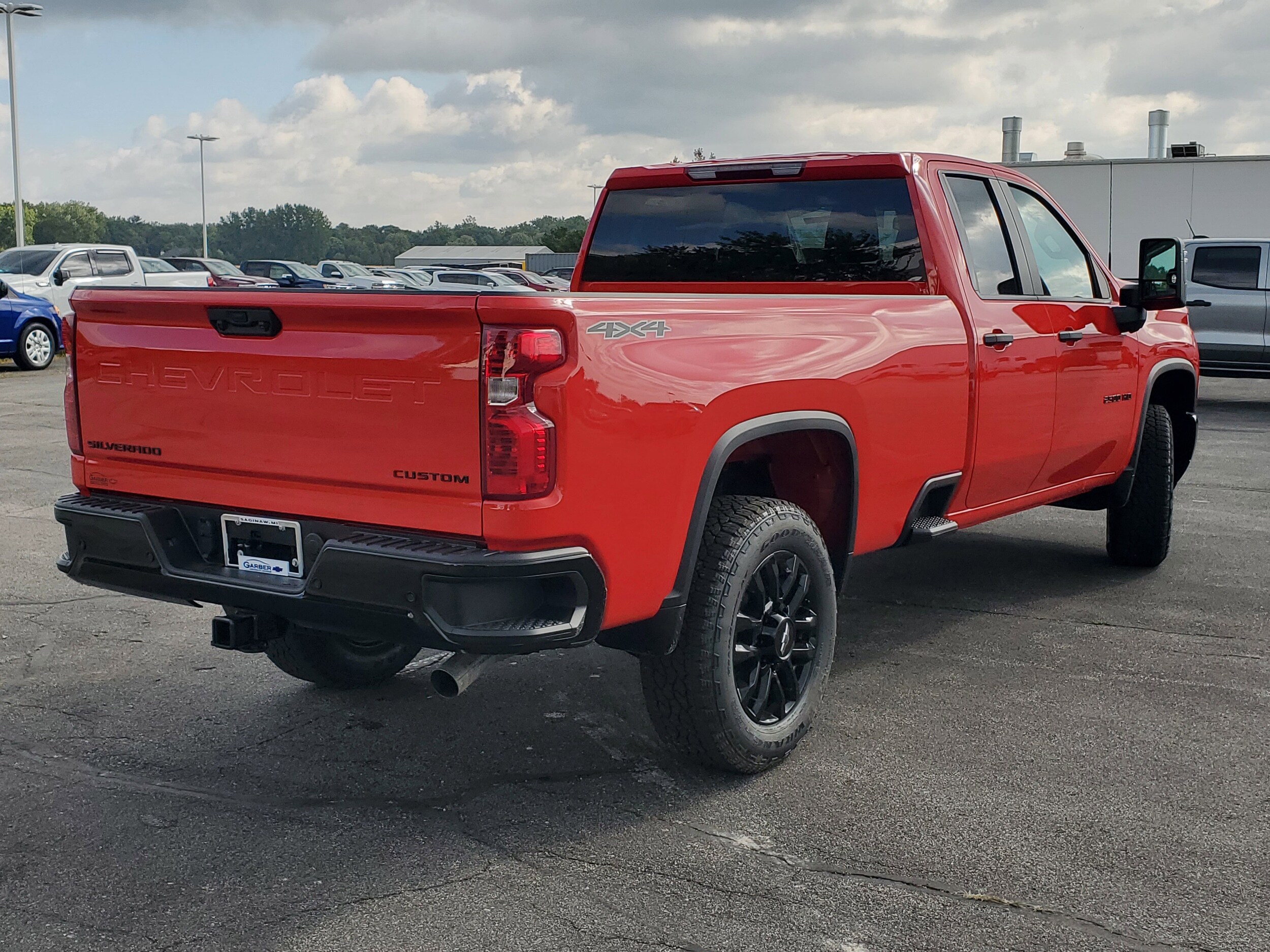 2026 Chevrolet Silverado 2500HD Custom photo 2