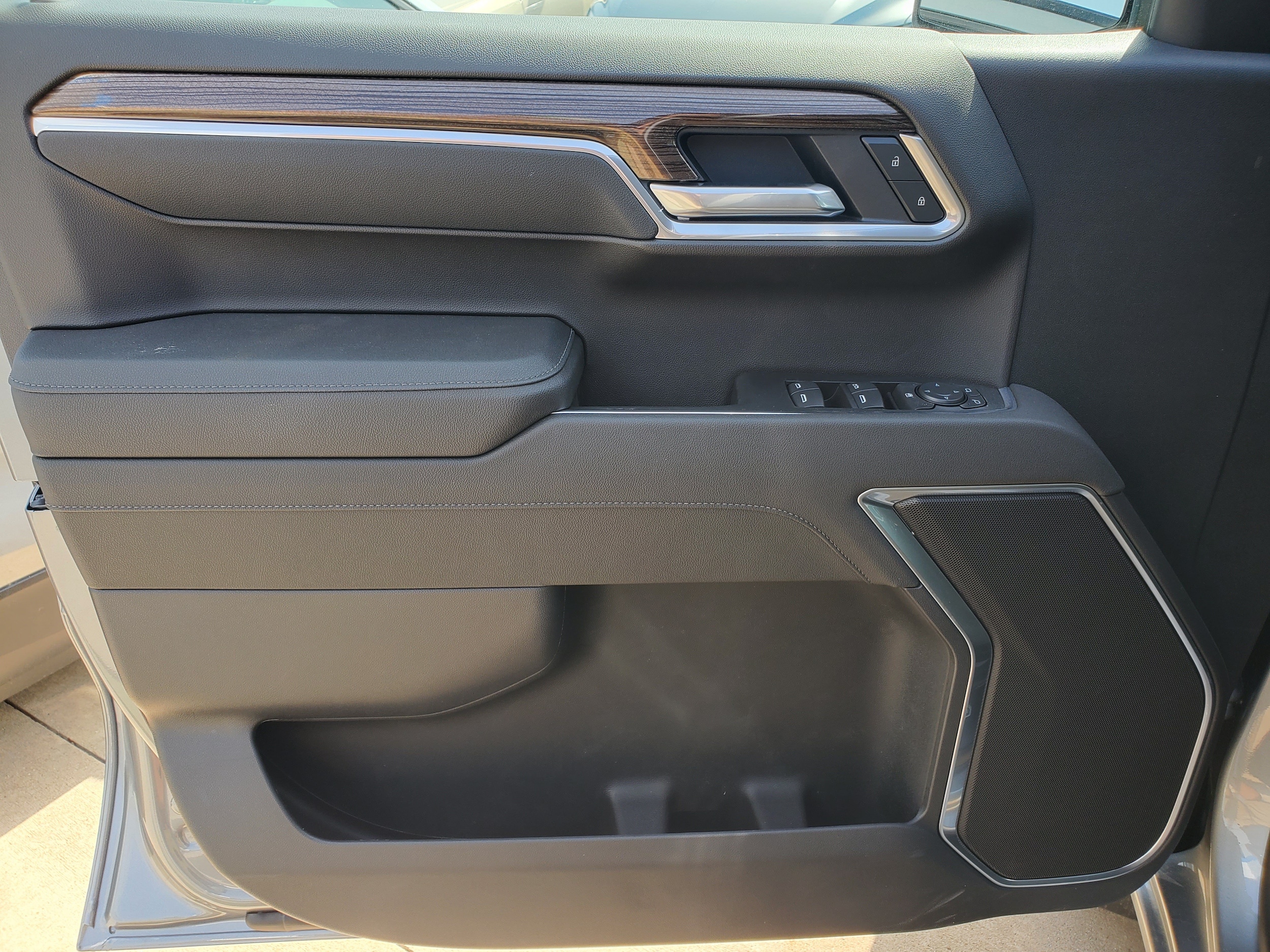 2026 Chevrolet Silverado 1500 RST - Photo 19