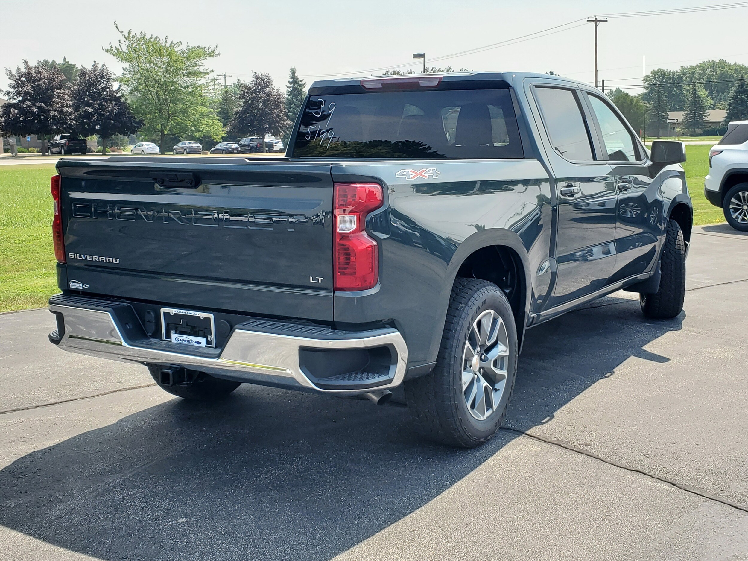 2026 Chevrolet Silverado 1500 LT photo 2