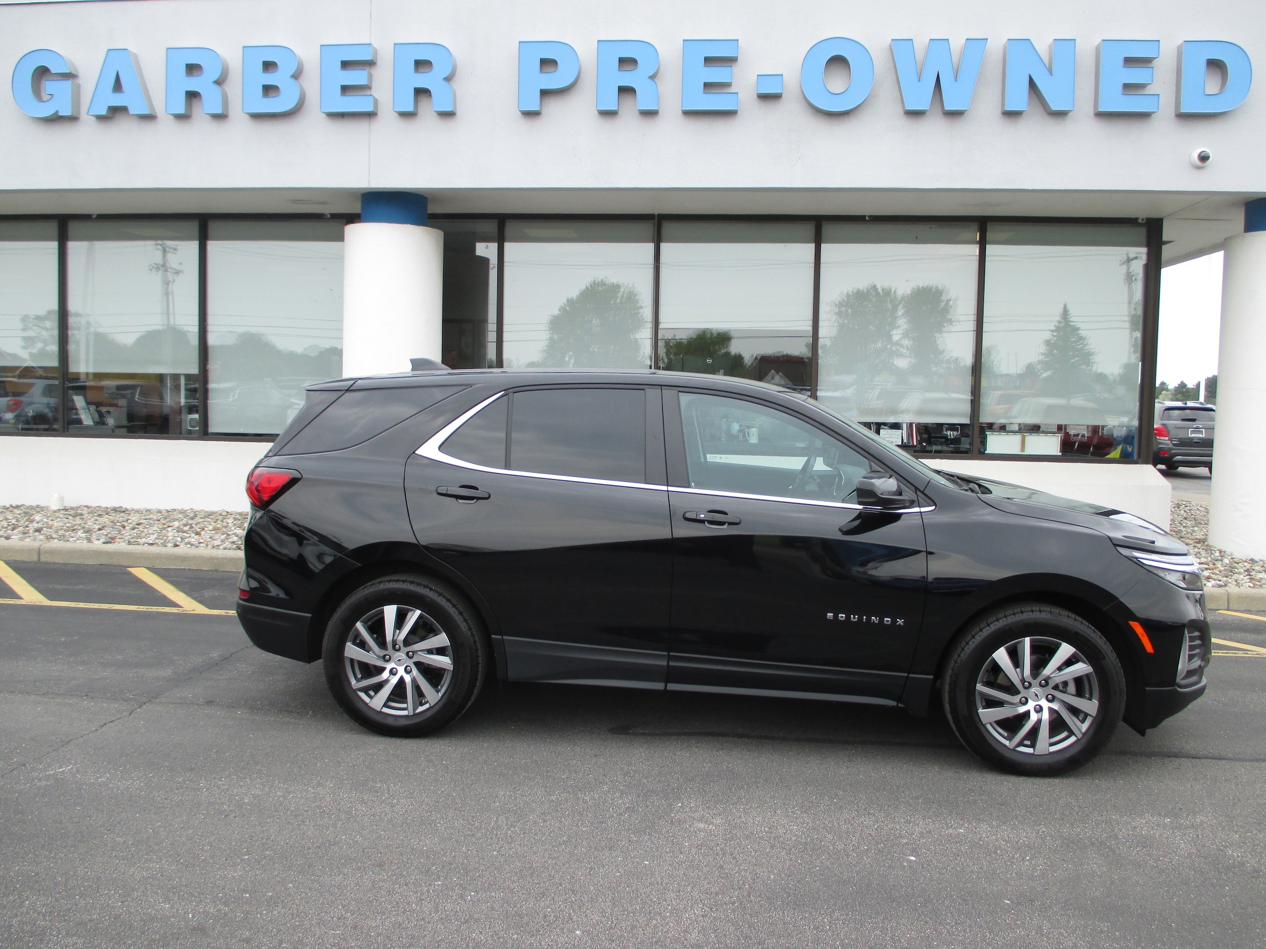 Used 2022 Chevrolet Equinox LT with VIN 3GNAXKEV7NL241331 for sale in Saginaw, MI