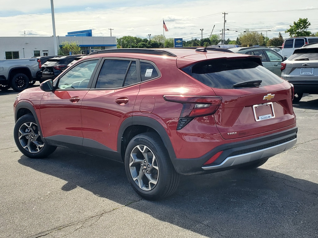 New 2026 Chevrolet Trax LT SUV