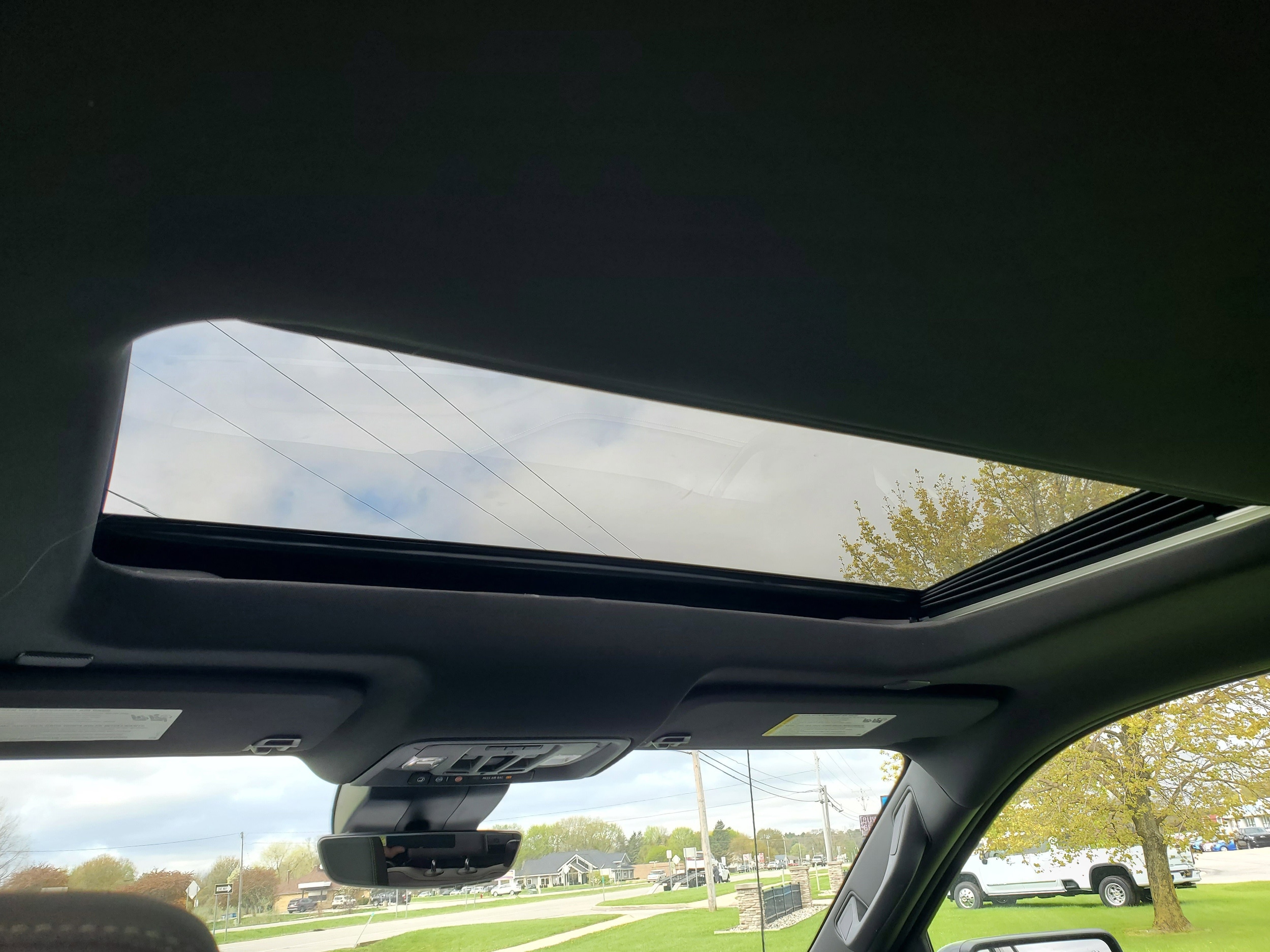 2026 Chevrolet Silverado 1500 ZR2 - Photo 6