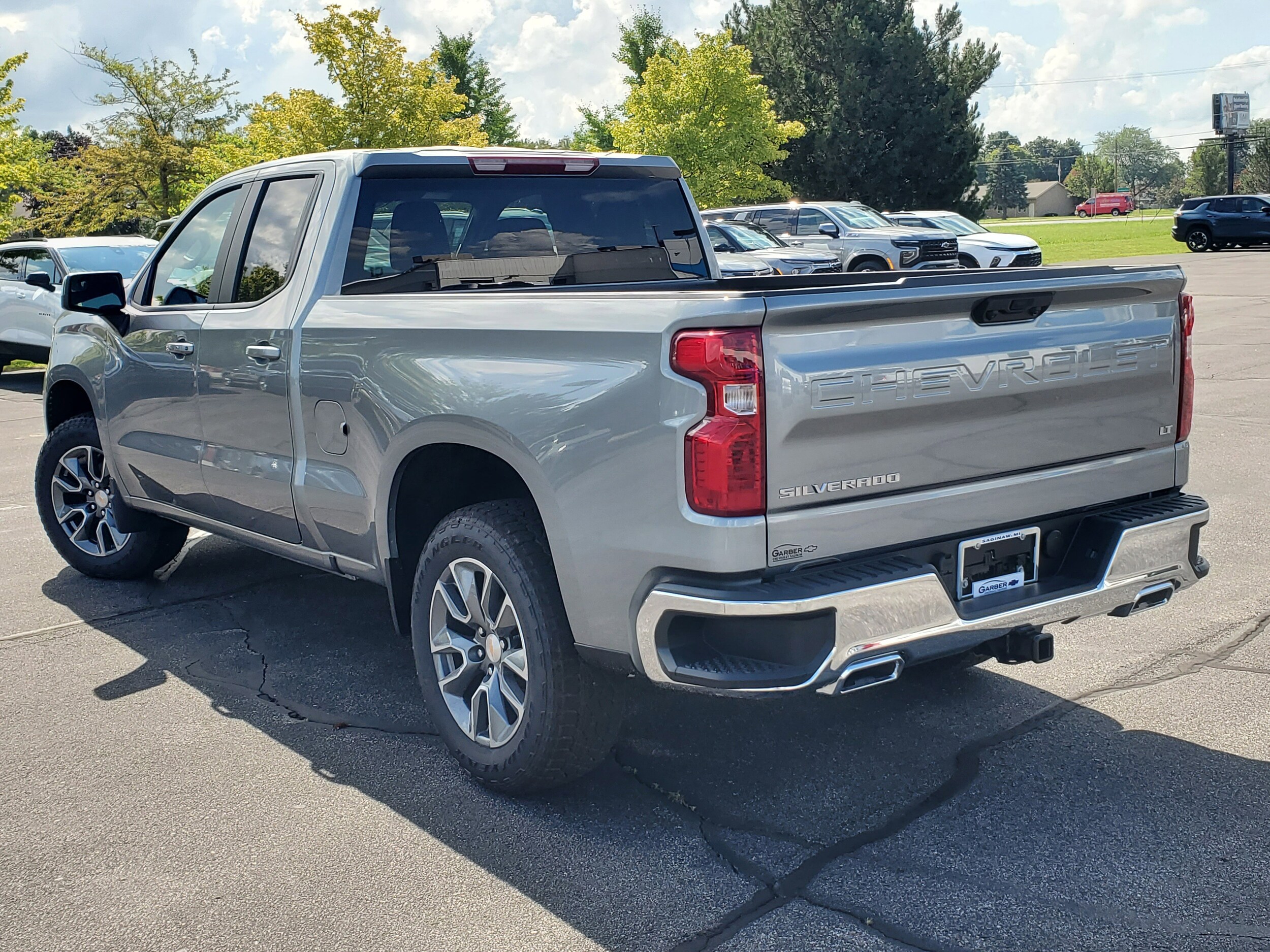 2026 Chevrolet Silverado 1500 LT photo 3