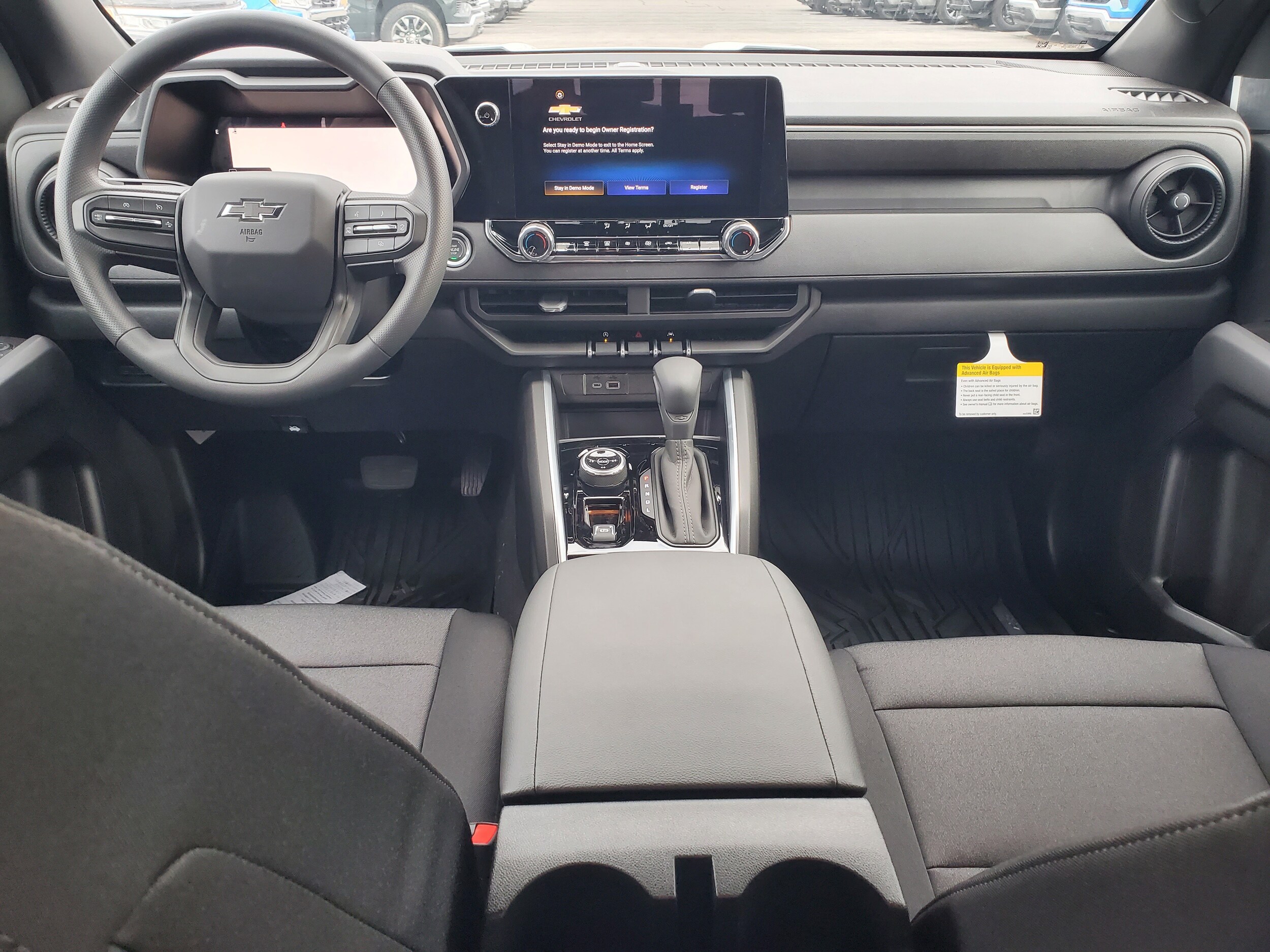 2026 Chevrolet Colorado Trail Boss photo 4