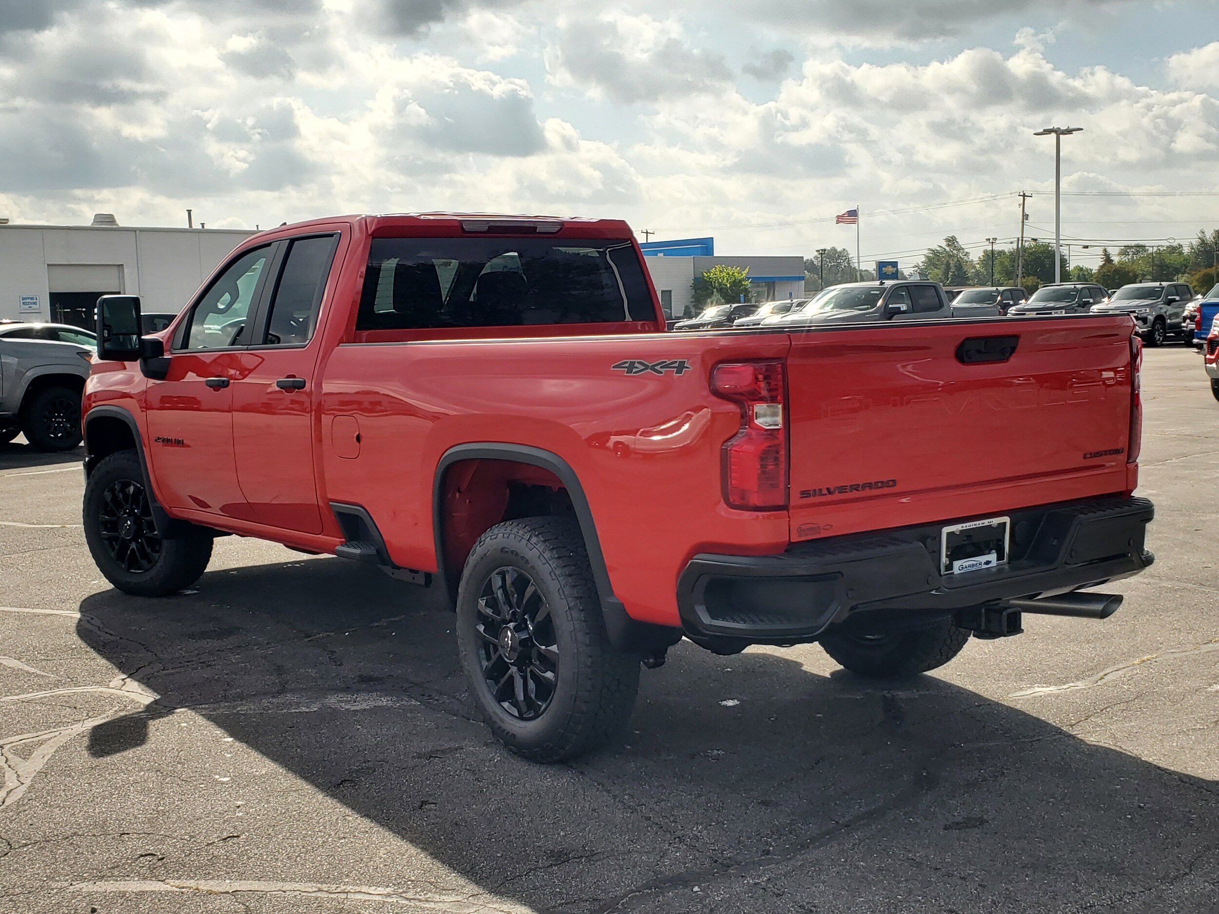 2026 Chevrolet Silverado 2500HD Custom photo 3