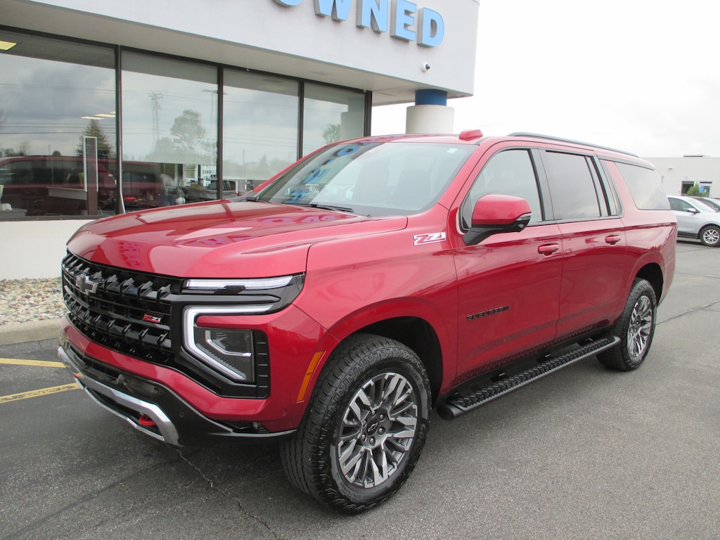 Used 2025 Chevrolet Suburban Z71 SUV