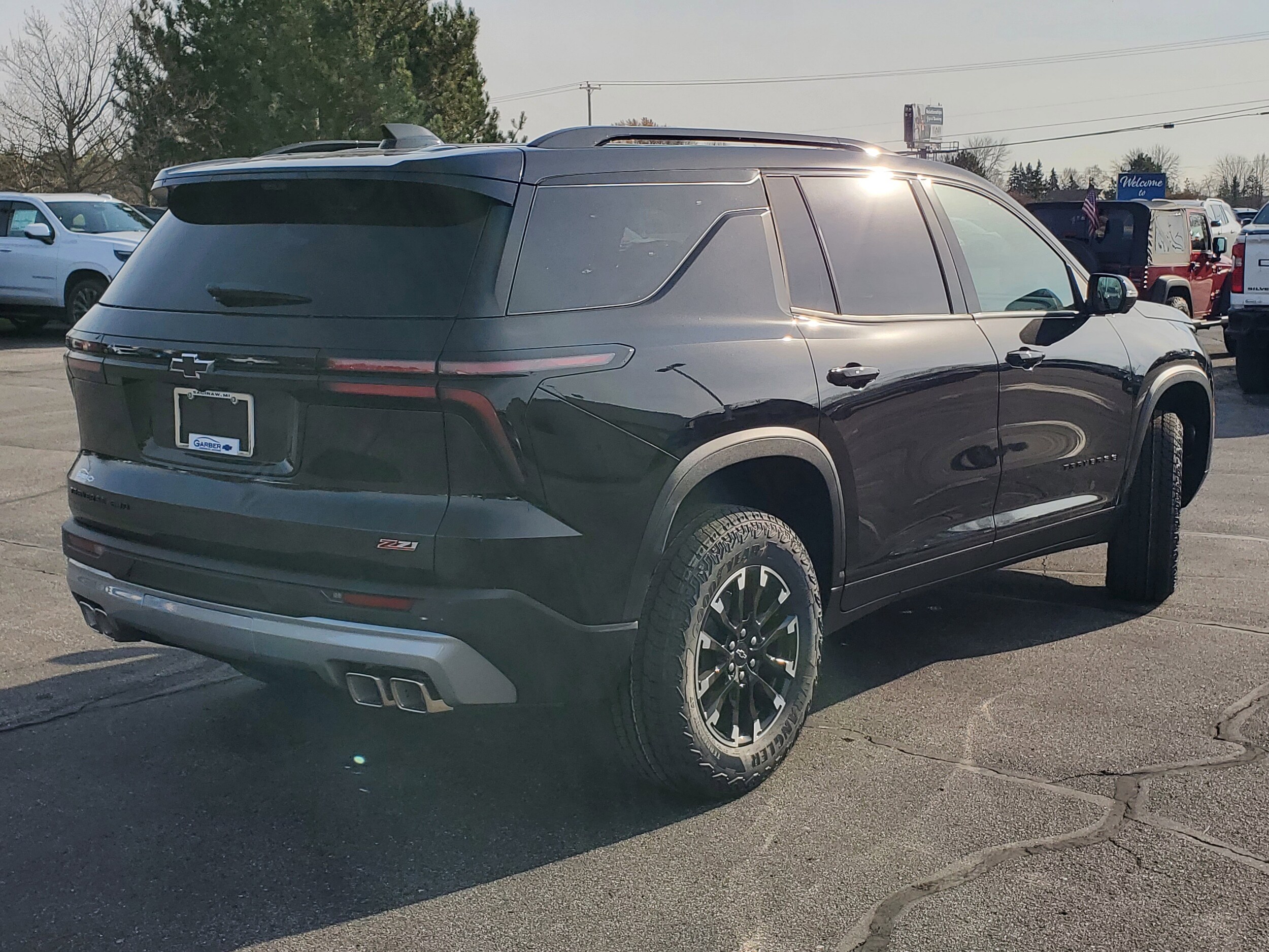 2026 Chevrolet Traverse Z71 photo 2