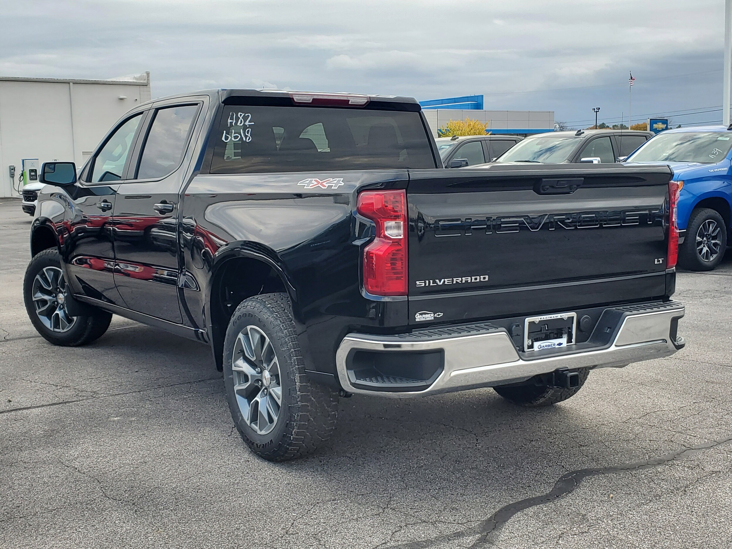 2026 Chevrolet Silverado 1500 LT photo 3
