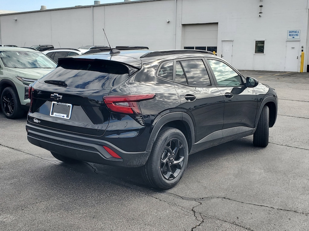 New 2026 Chevrolet Trax LT SUV