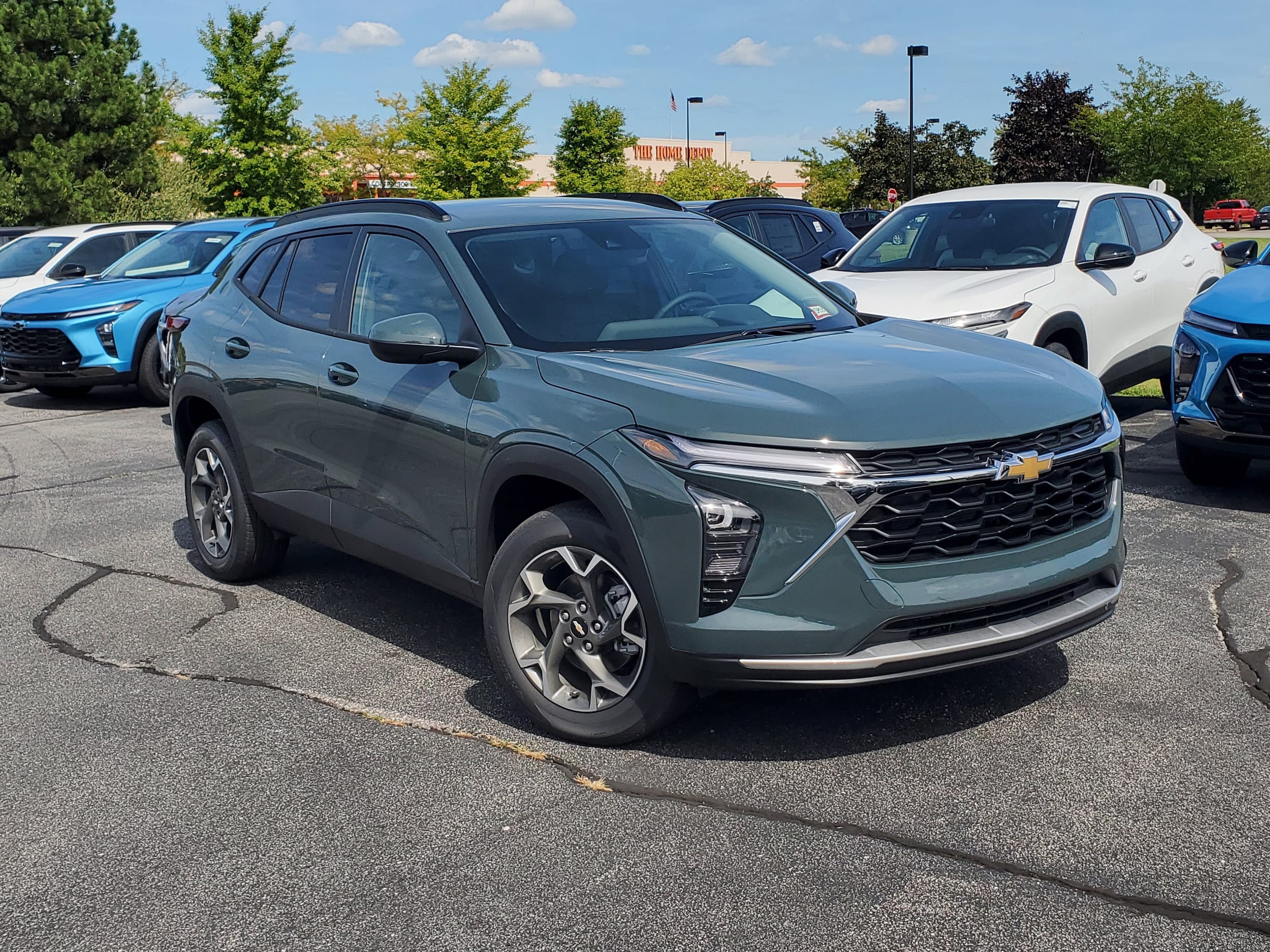 2025 Chevrolet Trax LT
