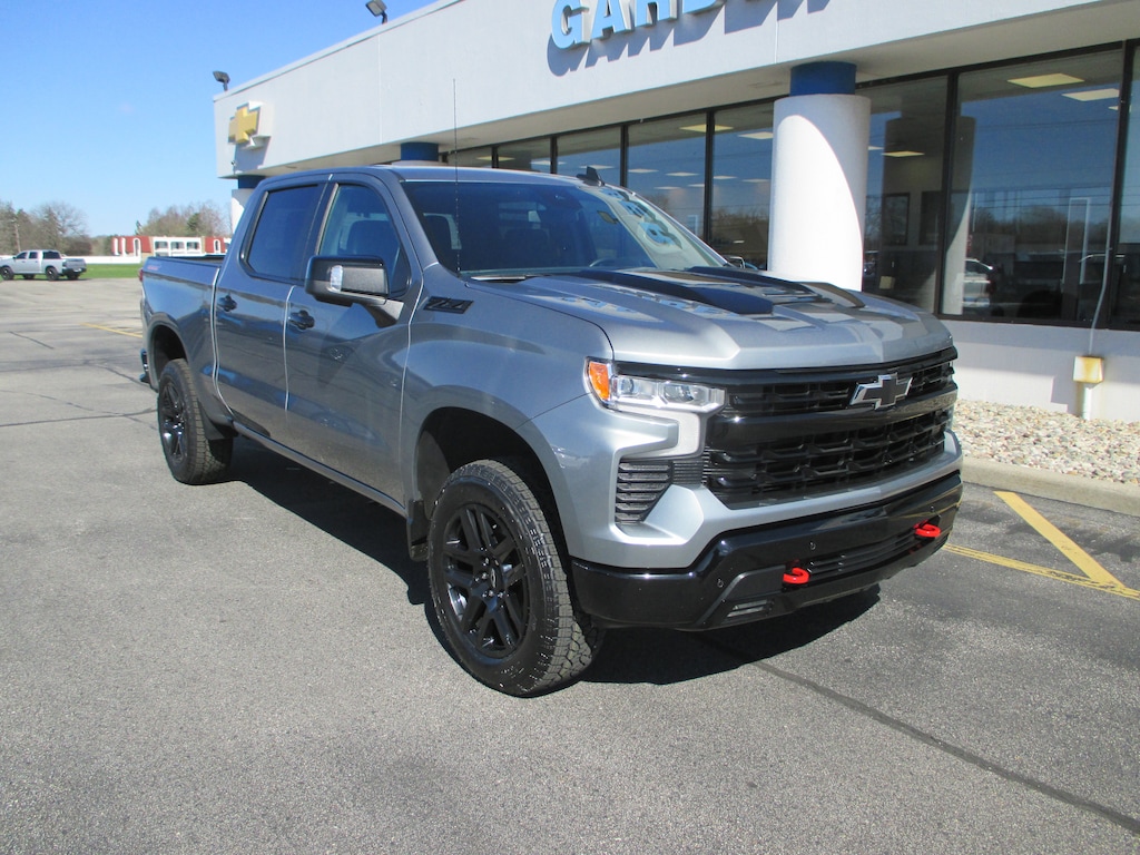 Used 2025 Chevrolet Silverado 1500 LT Trail Boss Truck Crew Cab