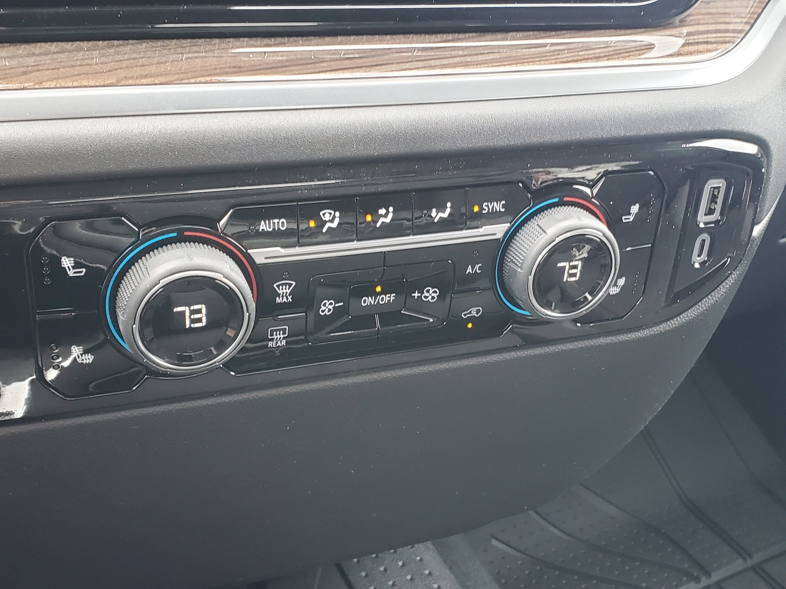 2026 Chevrolet Silverado 1500 RST - Photo 24