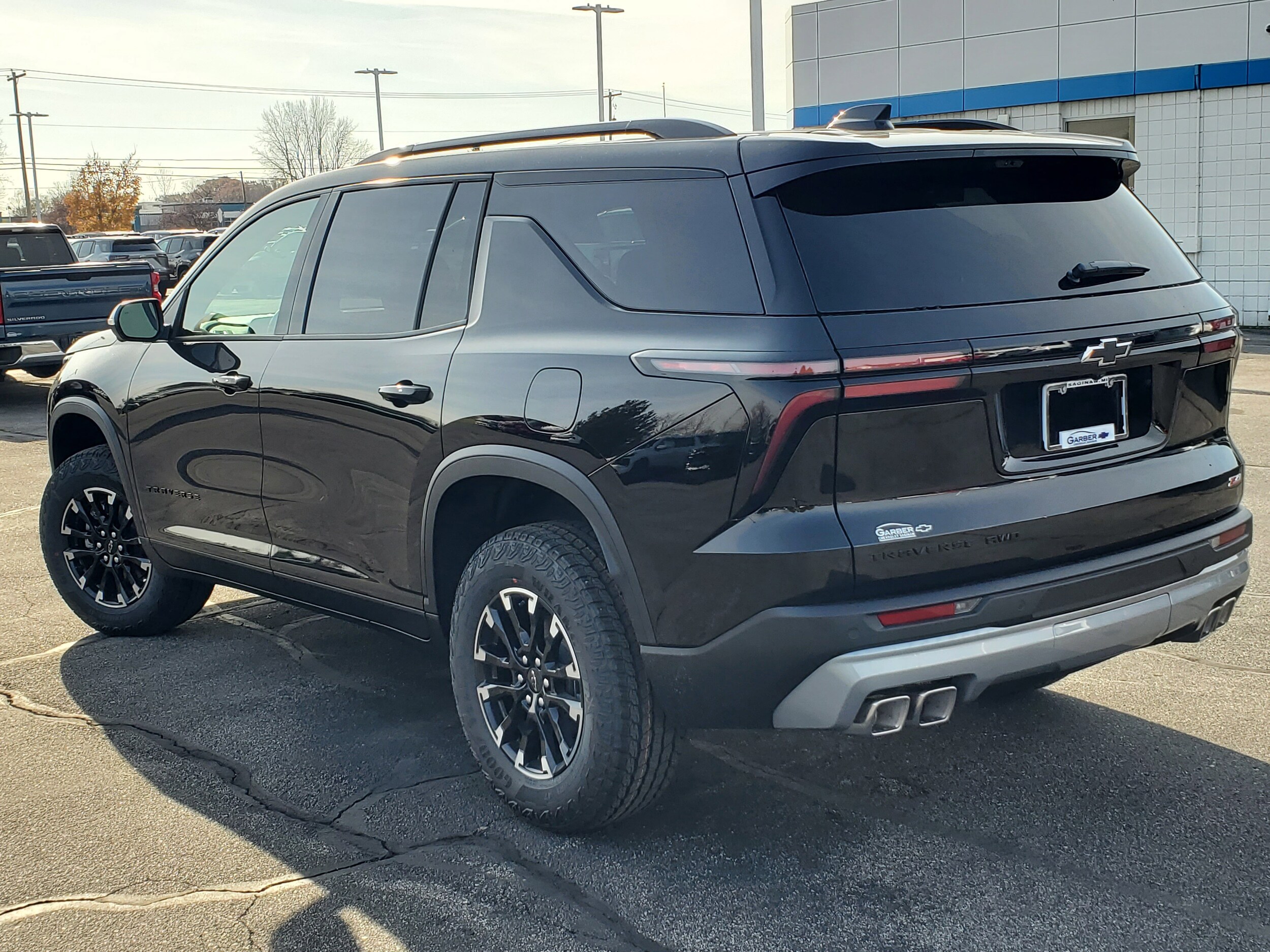 2026 Chevrolet Traverse Z71 photo 3