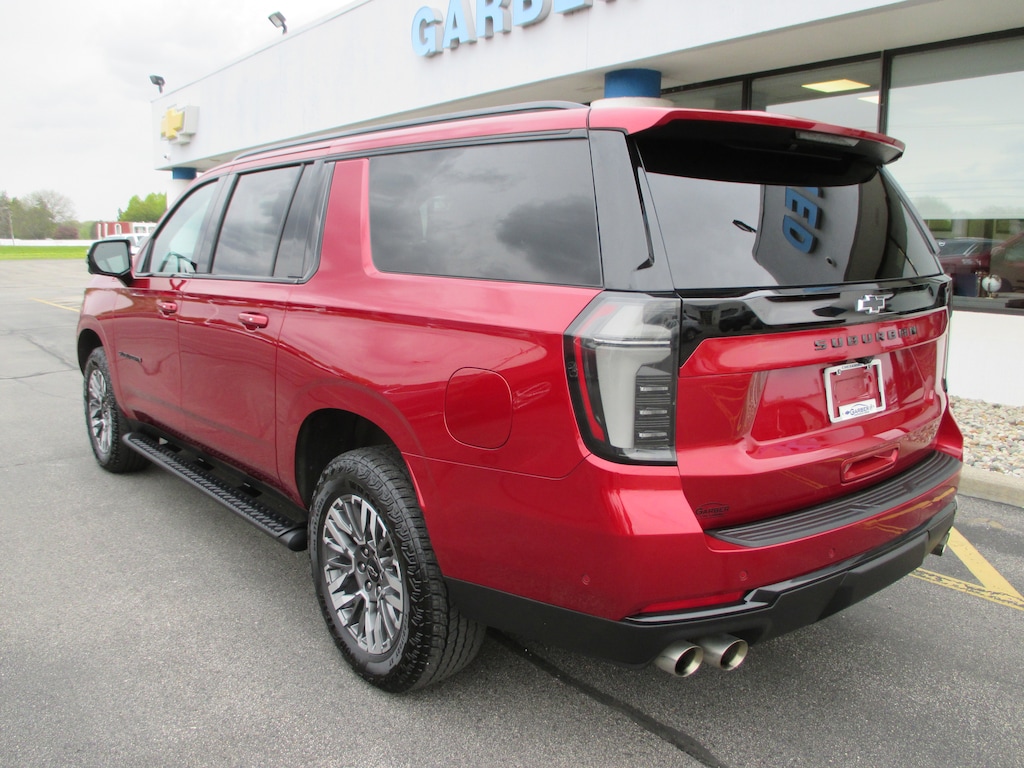 Used 2025 Chevrolet Suburban Z71 SUV