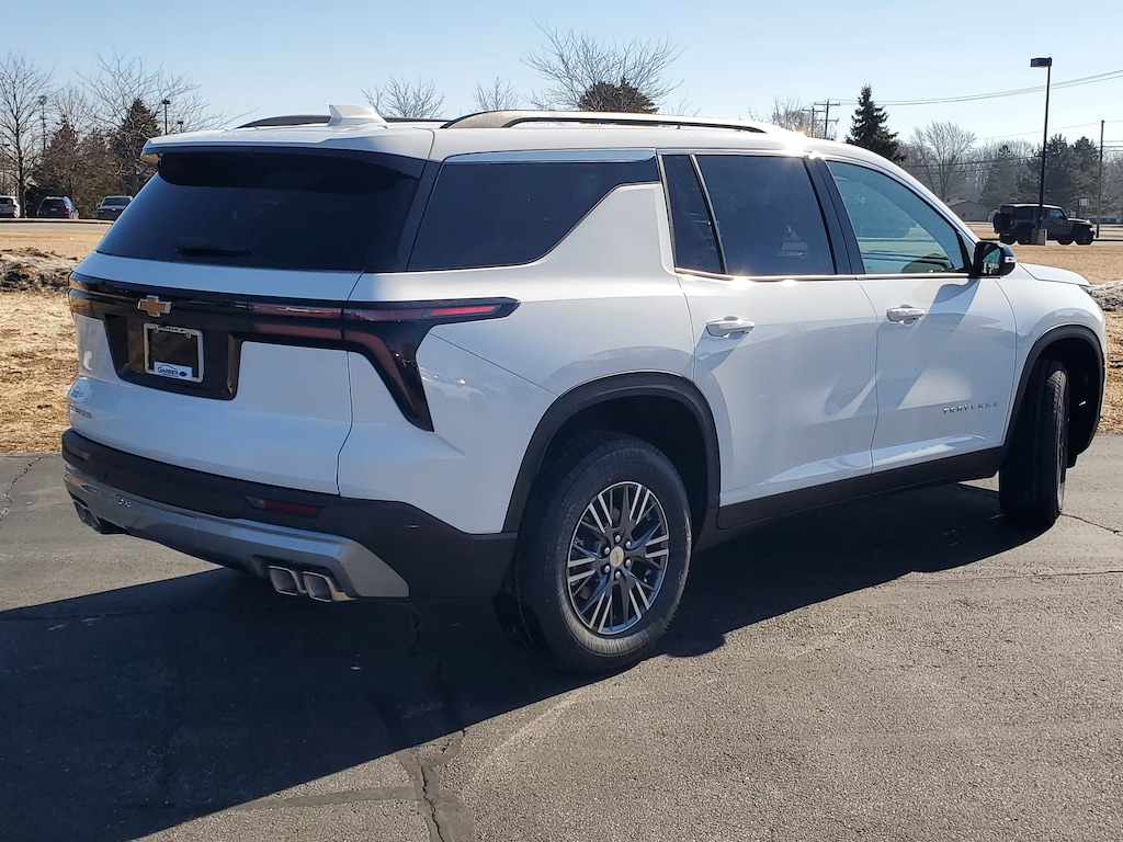 New 2026 Chevrolet Traverse LT SUV