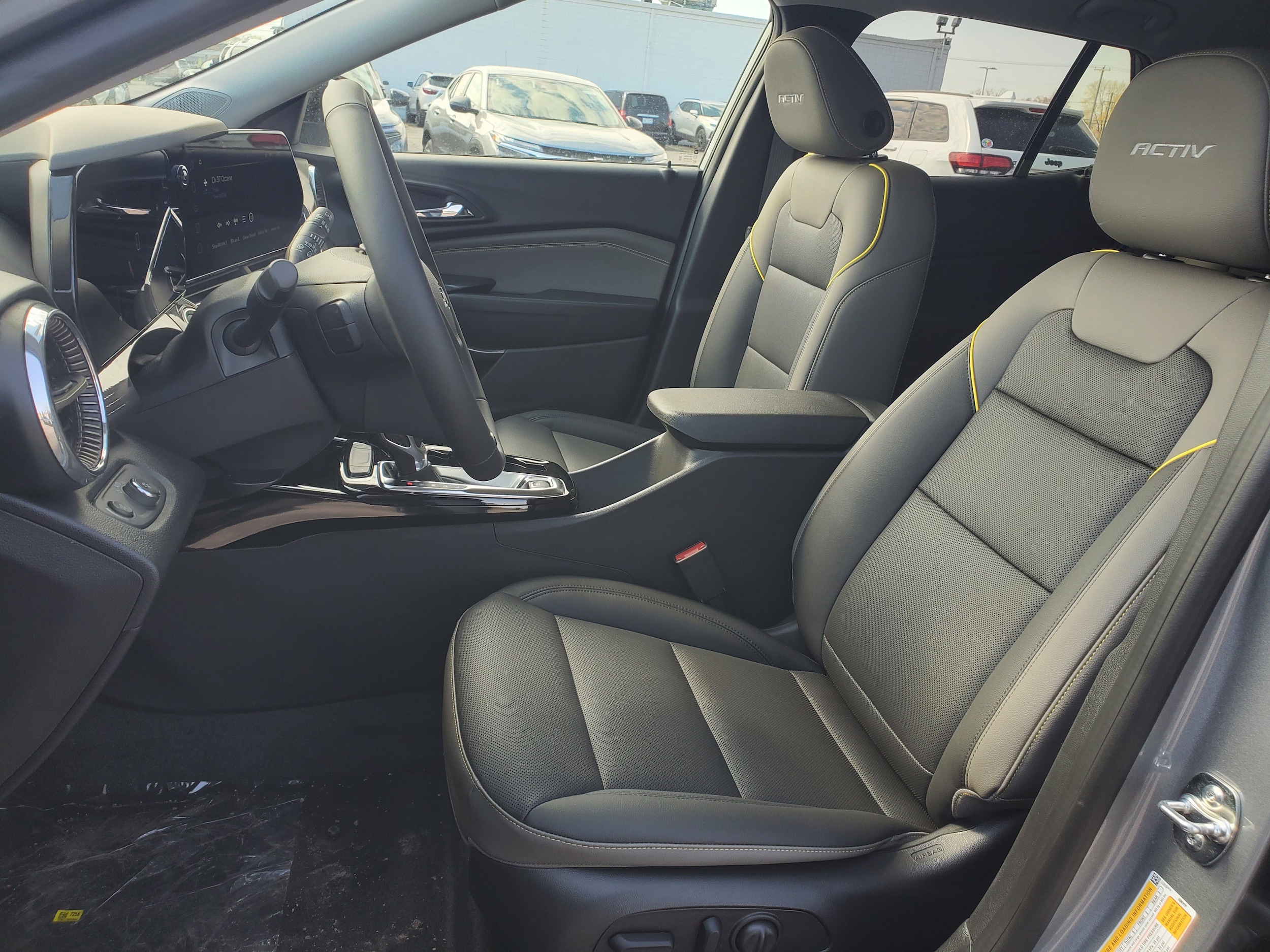 2026 Chevrolet Trax Activ - Photo 6