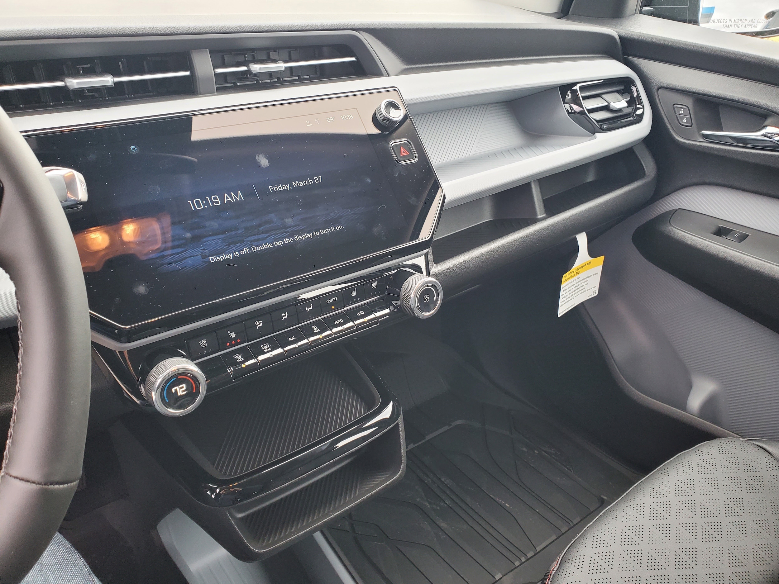 2027 Chevrolet Bolt RS - Photo 15