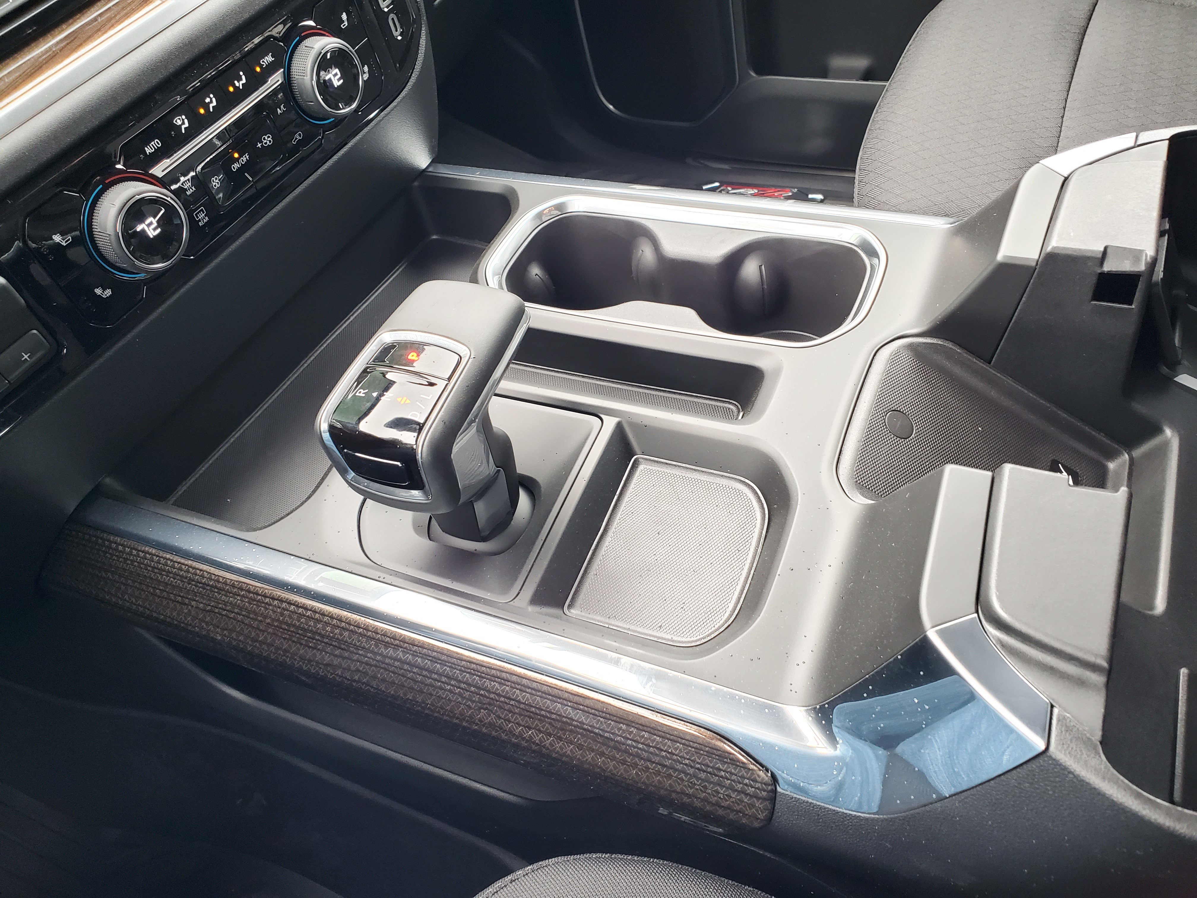 2026 Chevrolet Silverado 1500 RST - Photo 20