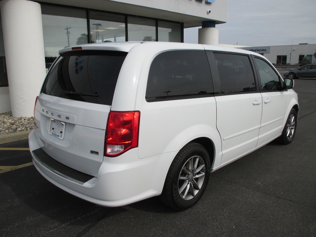 Used 2016 Dodge Grand Caravan SE Plus Van