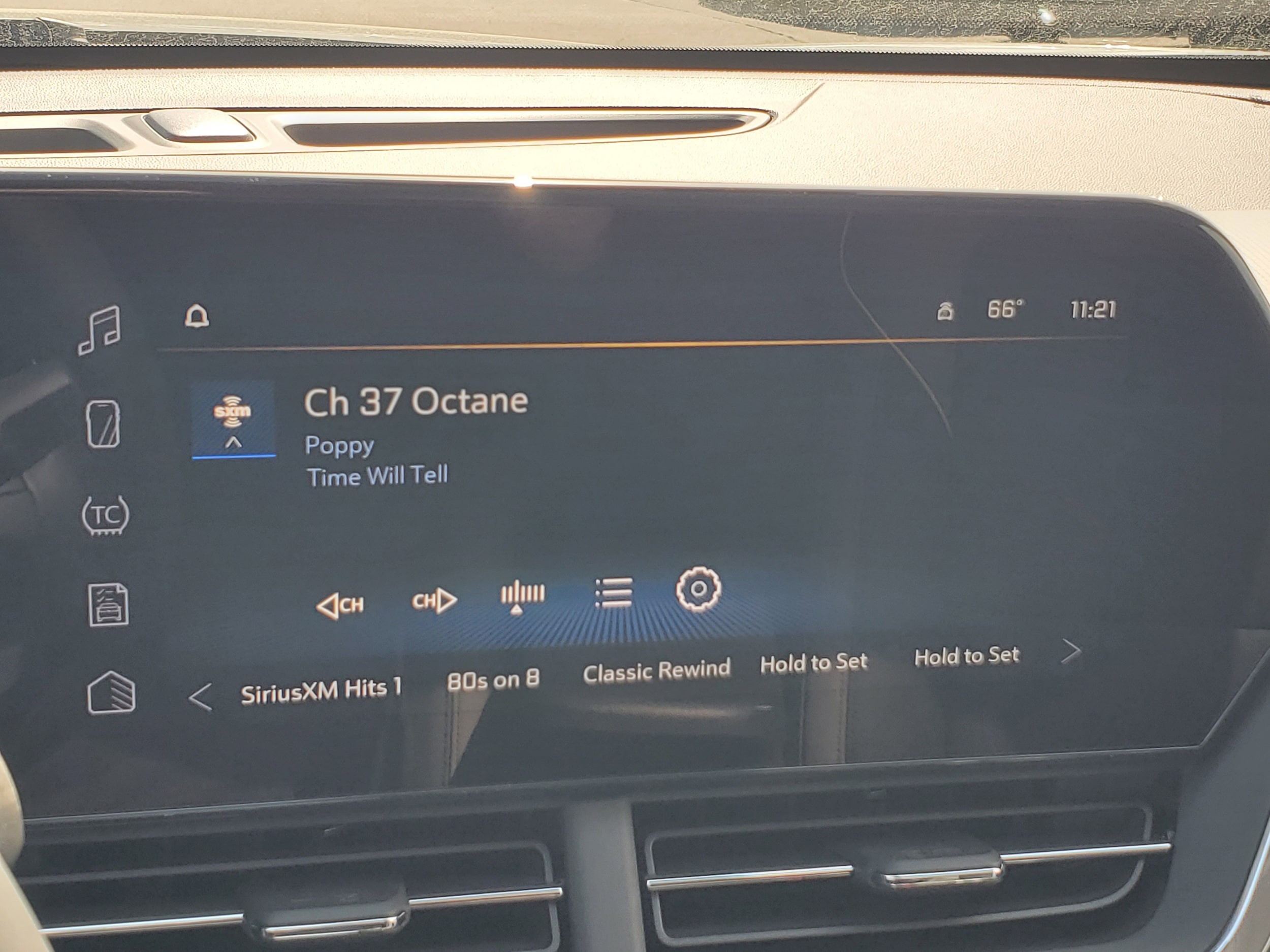 2026 Chevrolet Trax Activ - Photo 17