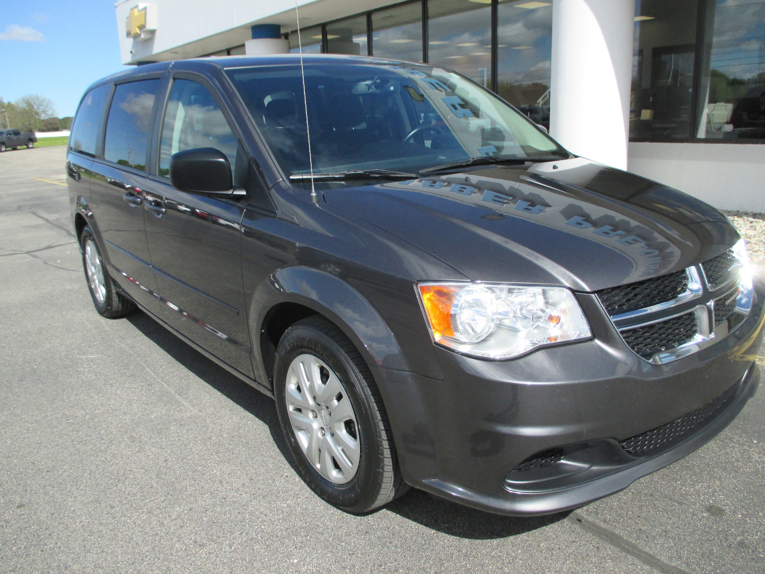 2017 Dodge Grand Caravan SE's photo