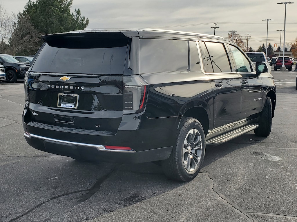New 2026 Chevrolet Suburban LT SUV