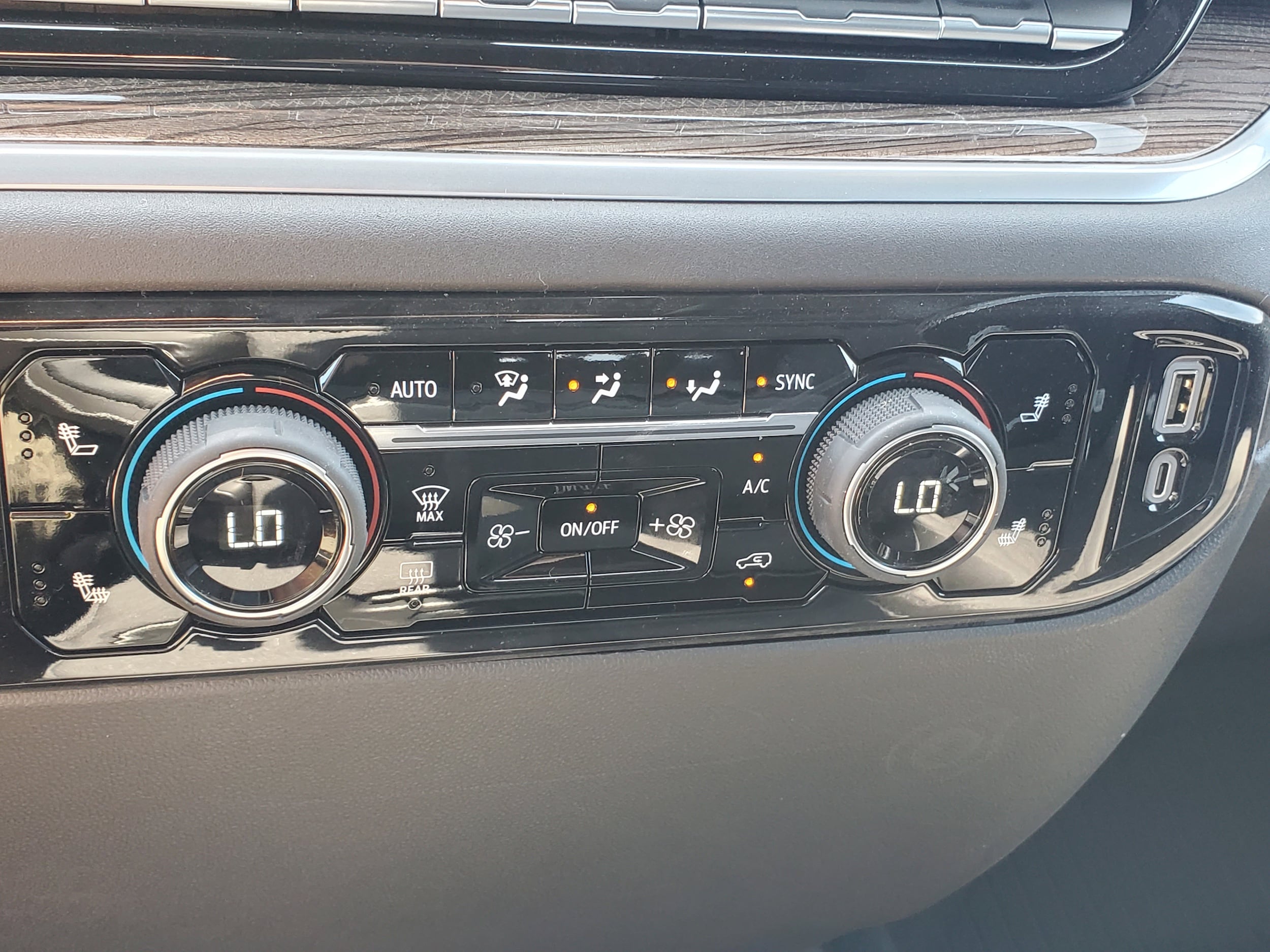 2026 Chevrolet Silverado 1500 LT - Photo 24