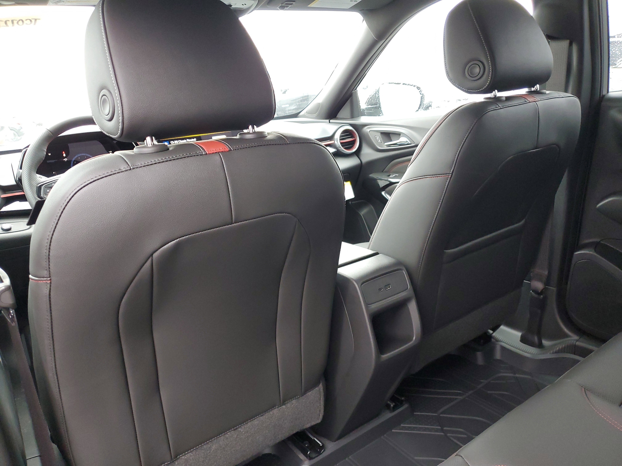 2026 Chevrolet Trax RS - Photo 27
