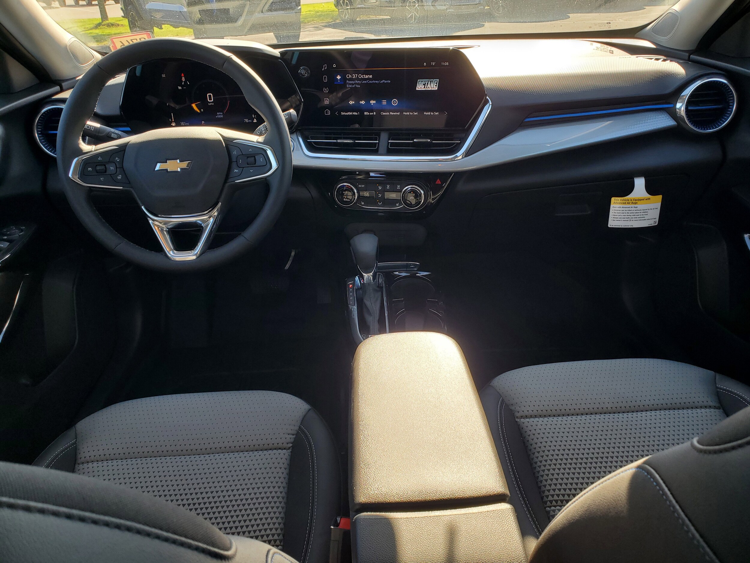 2026 Chevrolet Trax LT photo 4