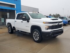 2026 Chevrolet Silverado 2500 HD Custom Truck