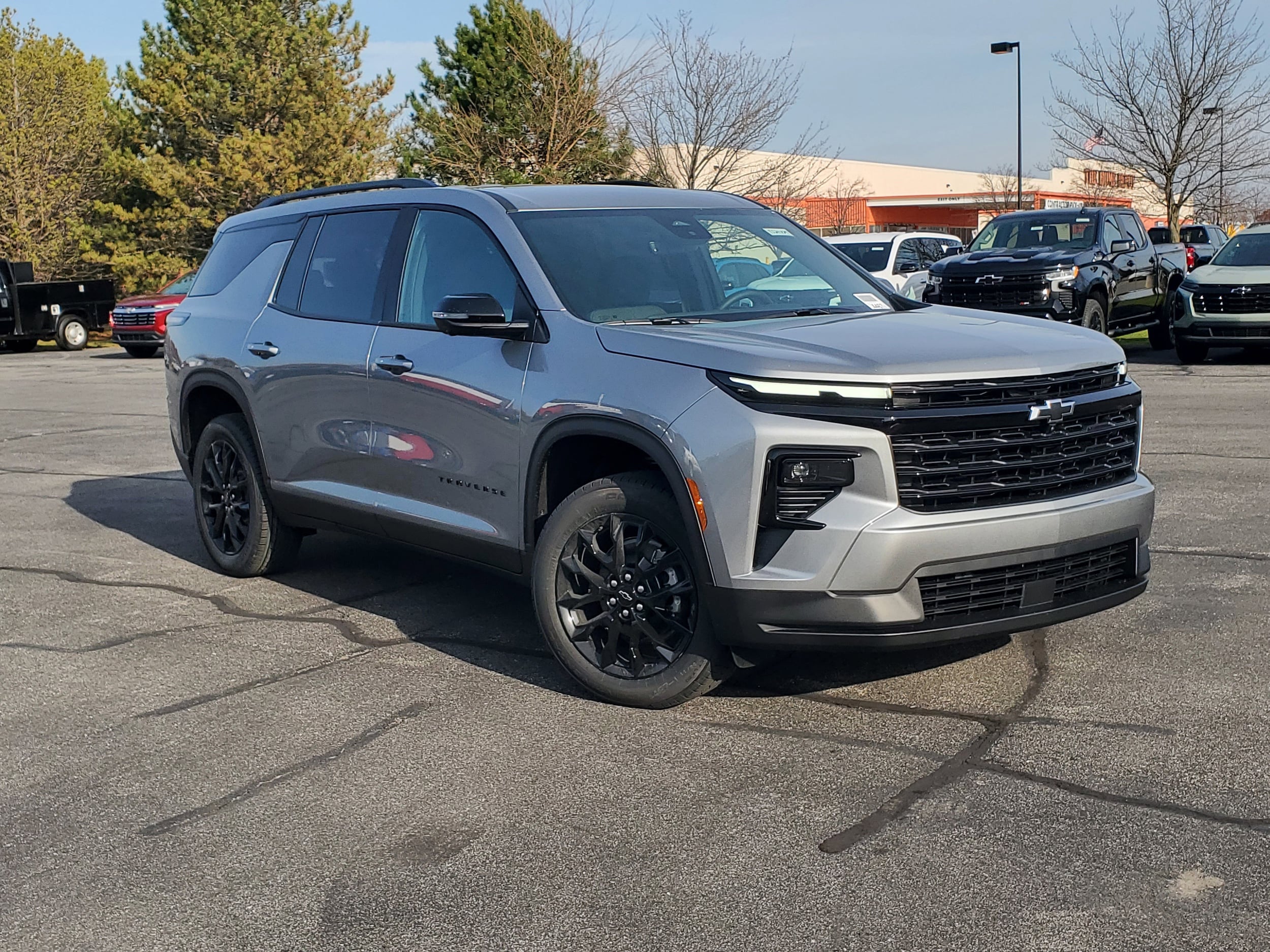 2026 Chevrolet Traverse LT's photo