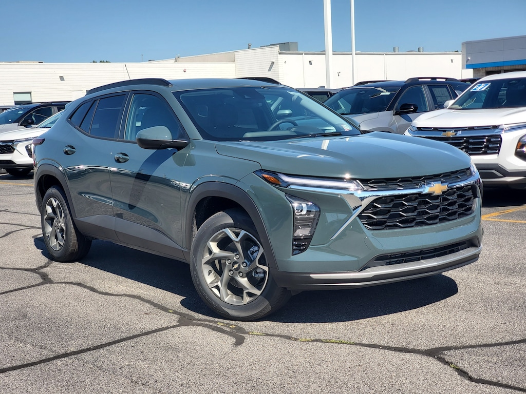 New 2026 Chevrolet Trax LT SUV