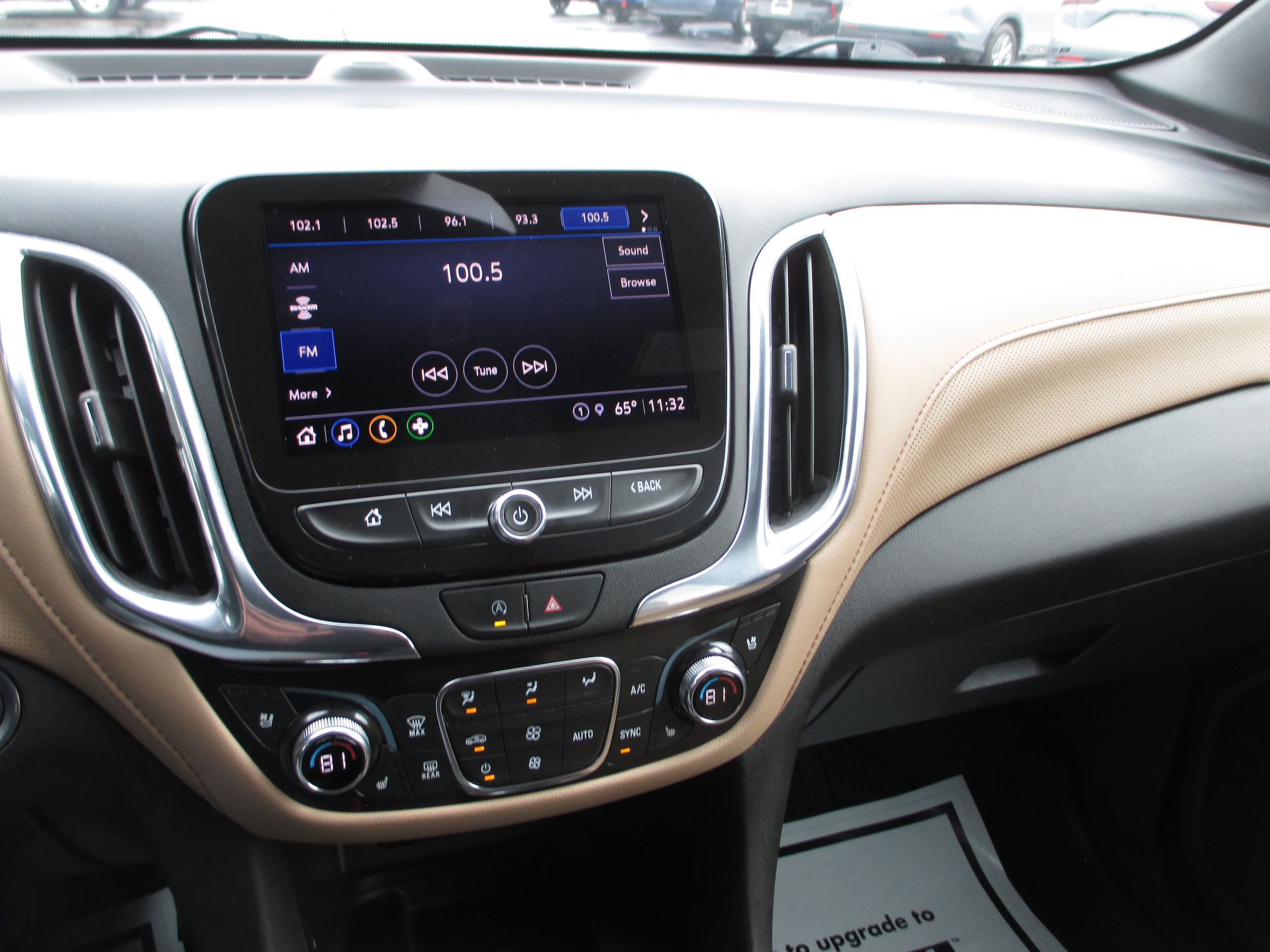 2023 Chevrolet Equinox Premier - Photo 23