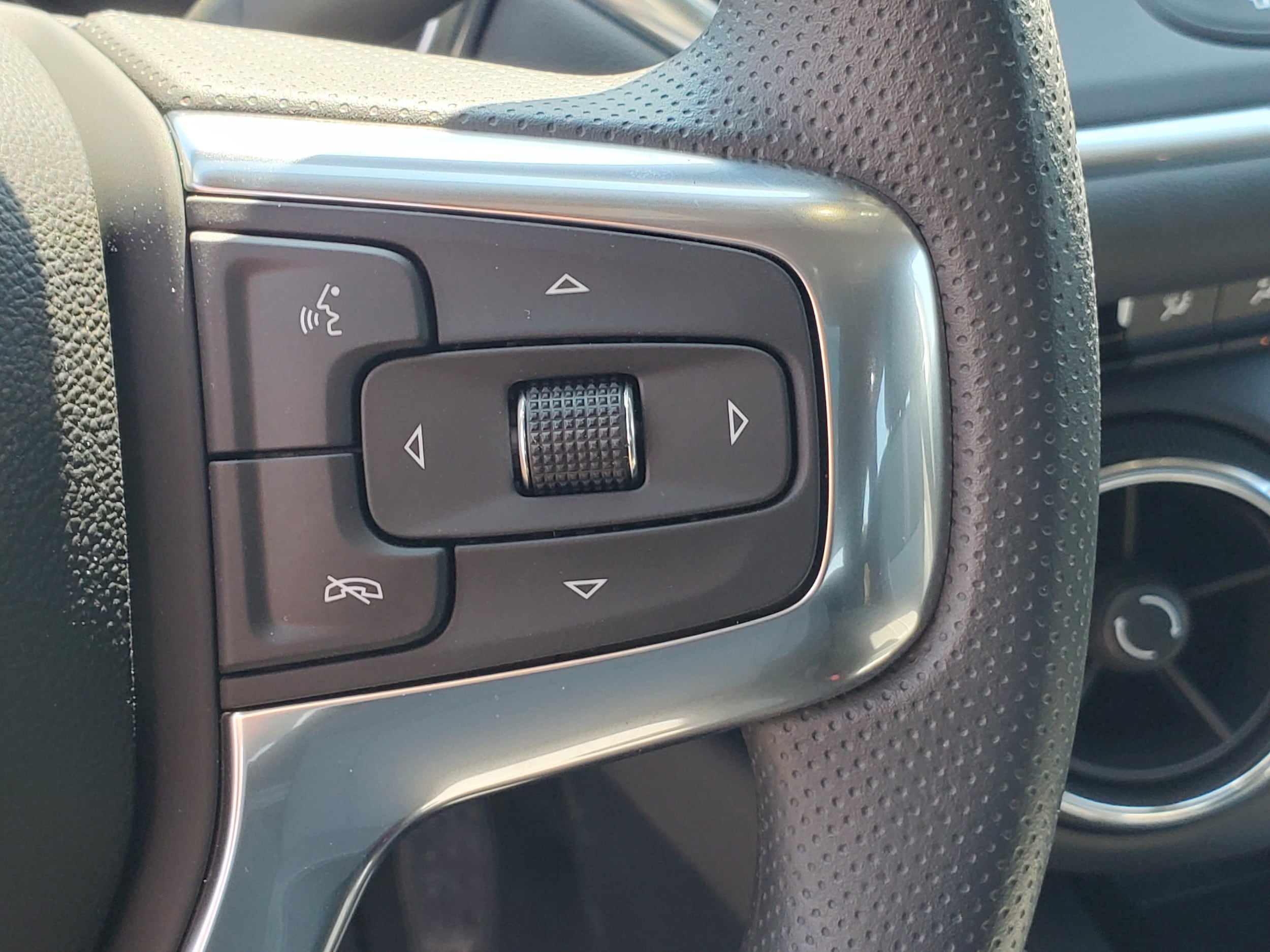 2026 Chevrolet Blazer 2LT - Photo 10