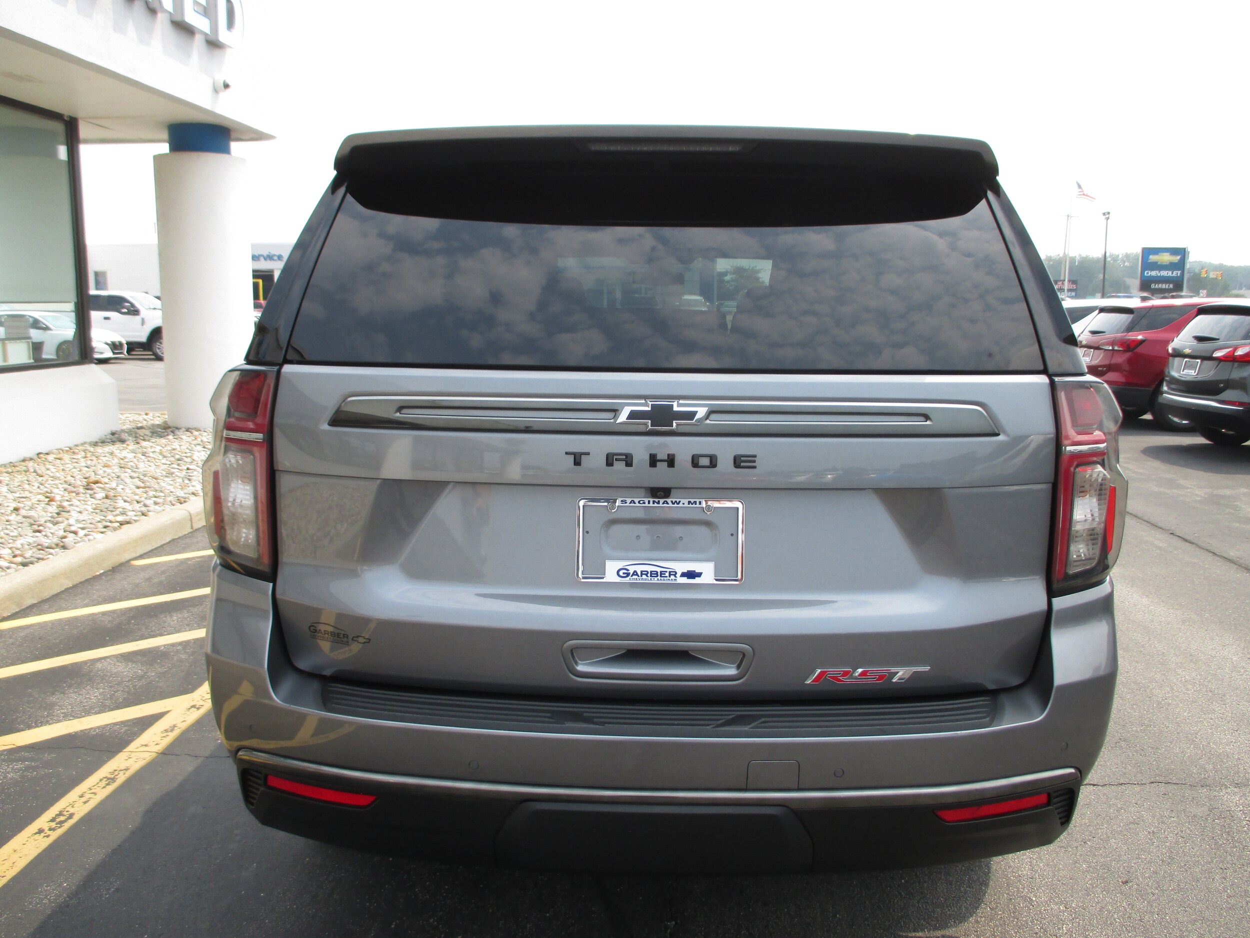 2021 Chevrolet Tahoe RST photo 3