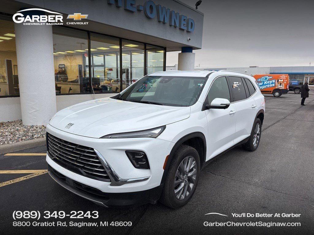 2025 Buick Enclave Preferred's photo