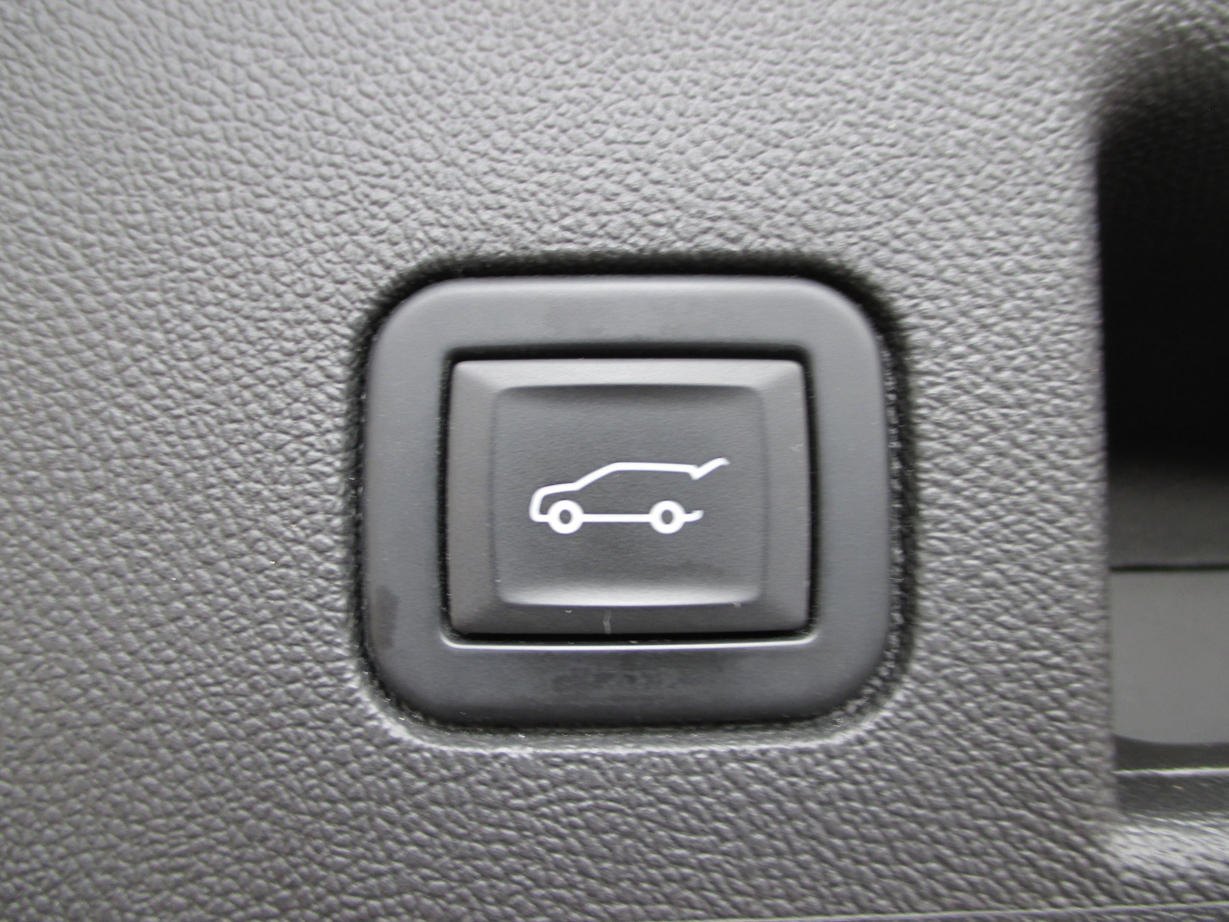 2023 Chevrolet Equinox Premier - Photo 11