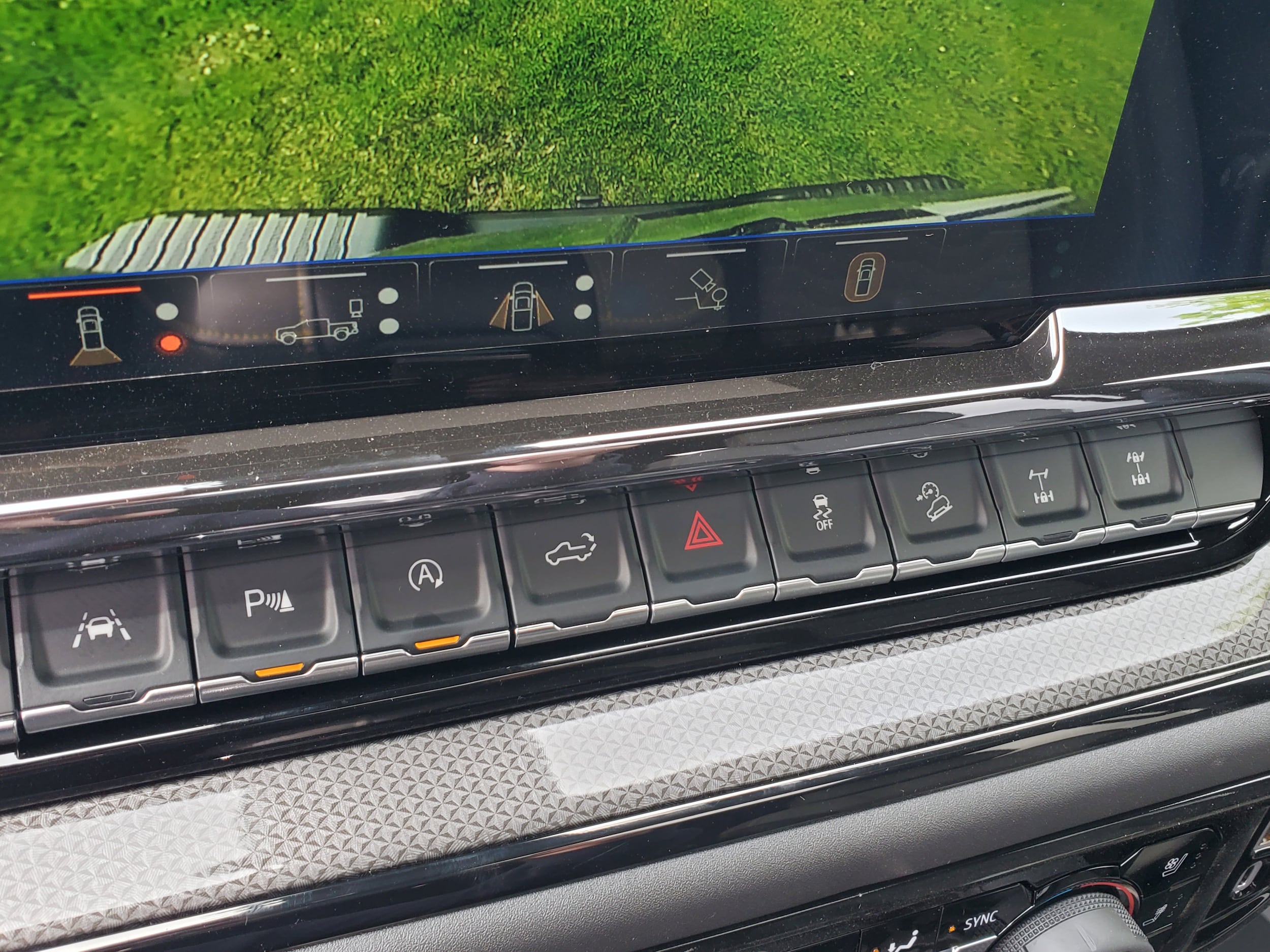 2026 Chevrolet Silverado 1500 ZR2 - Photo 26