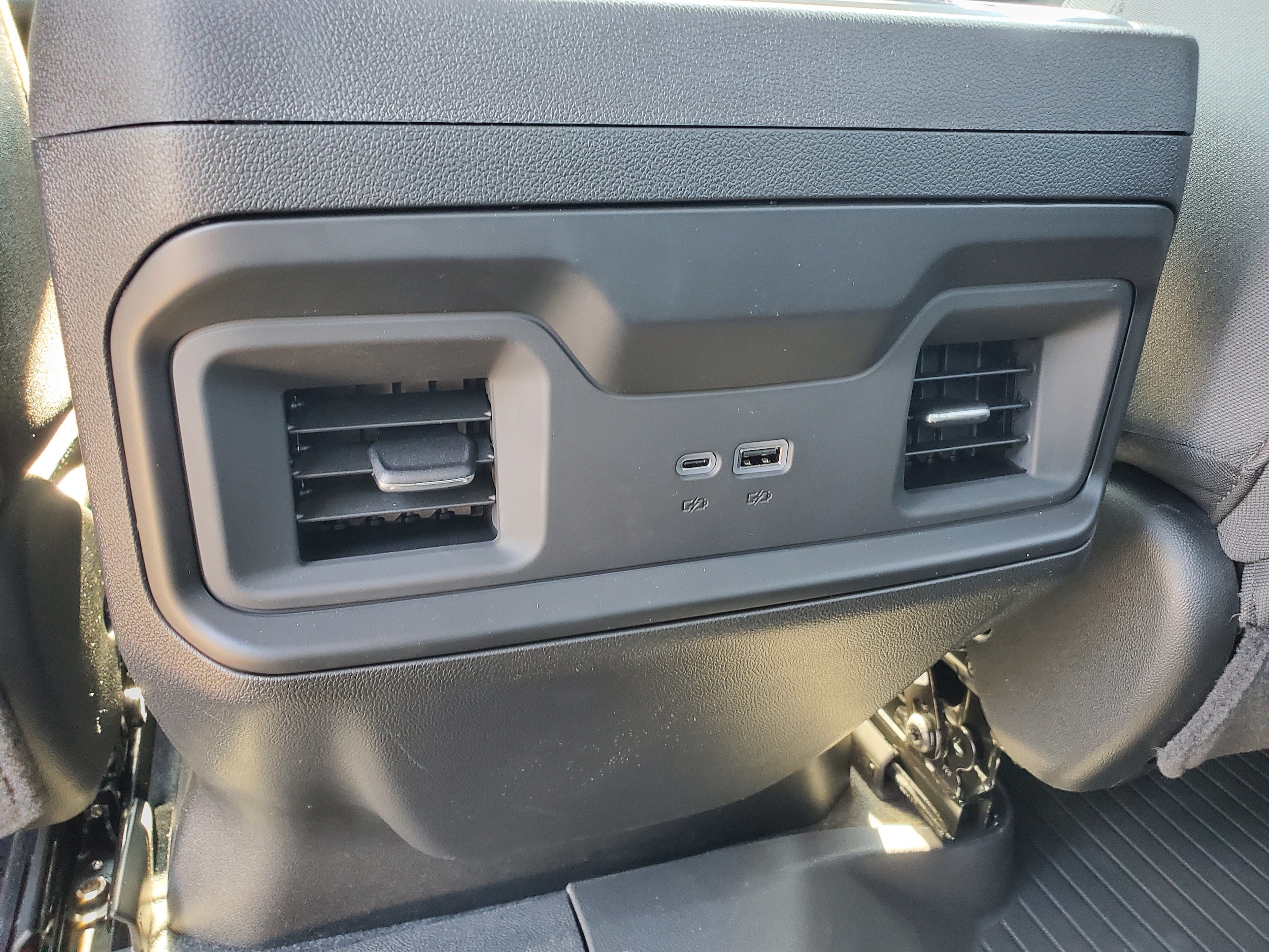2026 Chevrolet Silverado 1500 RST - Photo 29