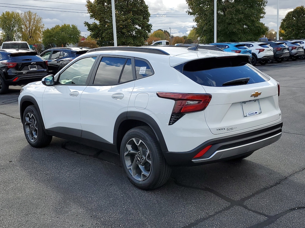 New 2026 Chevrolet Trax LT SUV