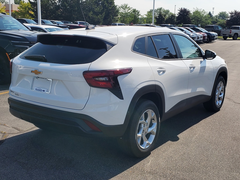 New 2026 Chevrolet Trax LS SUV
