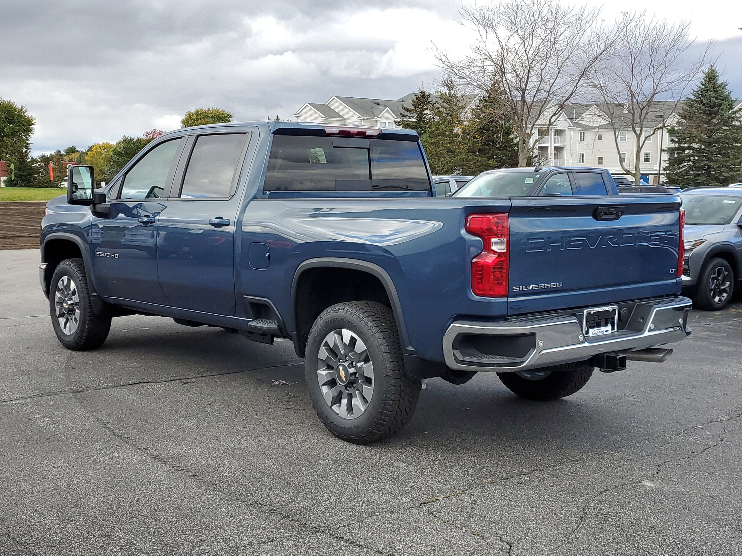 2026 Chevrolet Silverado 2500HD LT photo 3