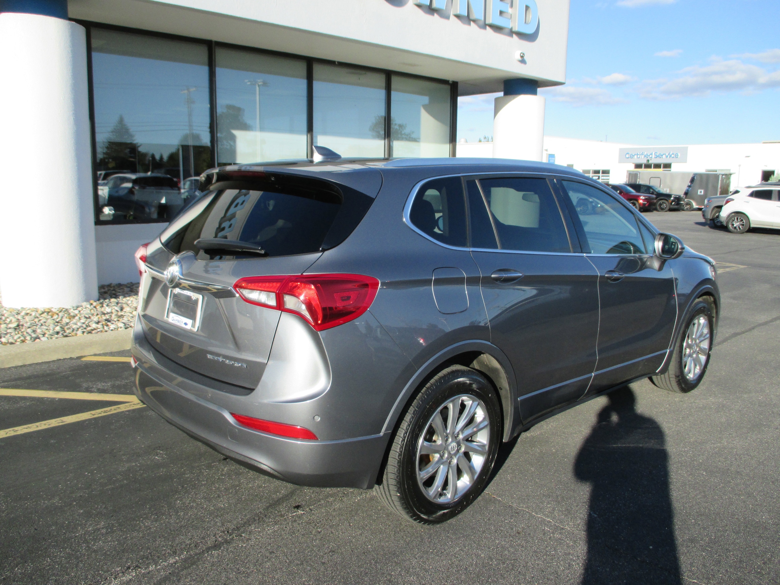 2020 Buick Envision Essence photo 3
