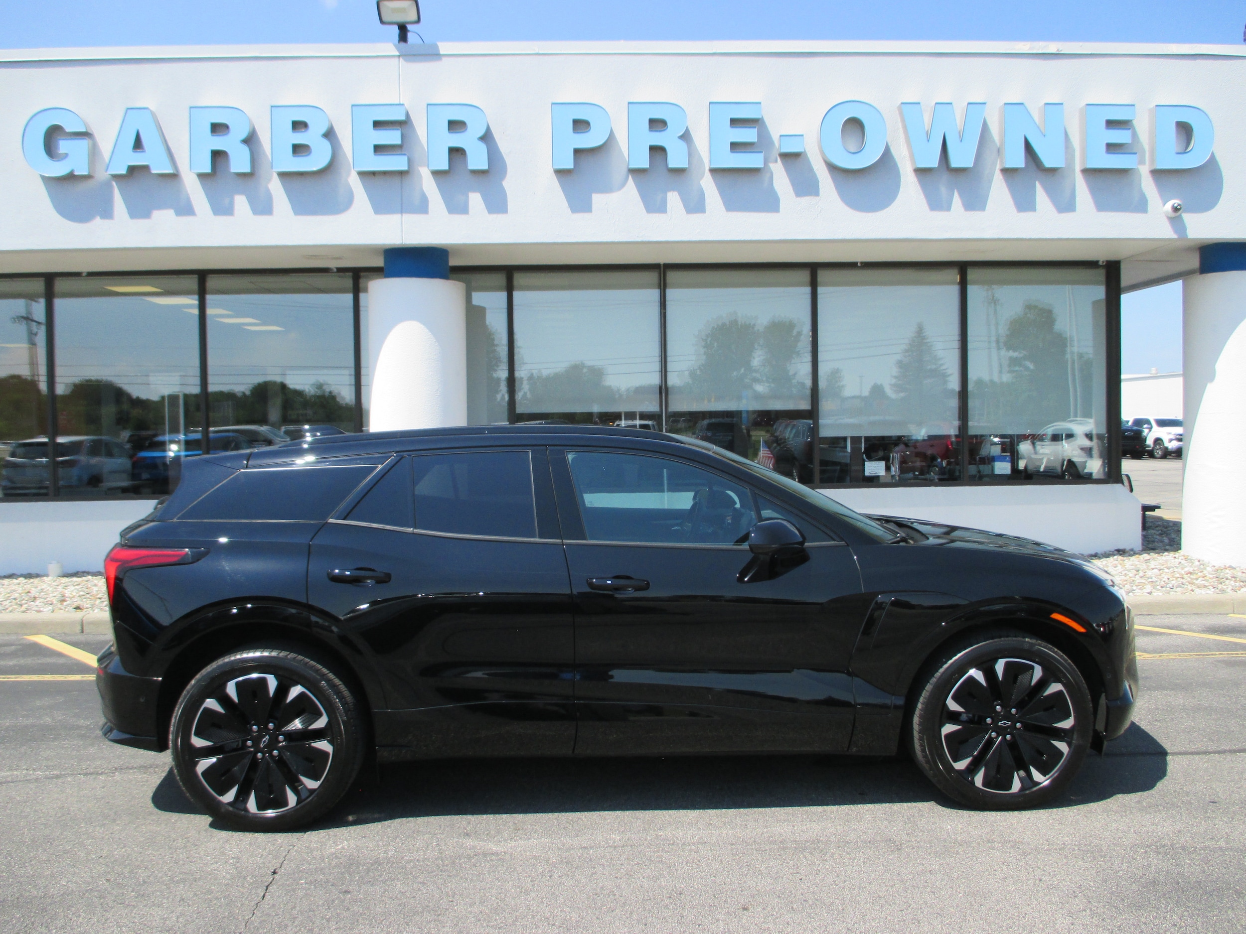 Used 2026 Chevrolet Blazer EV RS with VIN 3GNKD1RJ6TS100249 for sale in Saginaw, MI