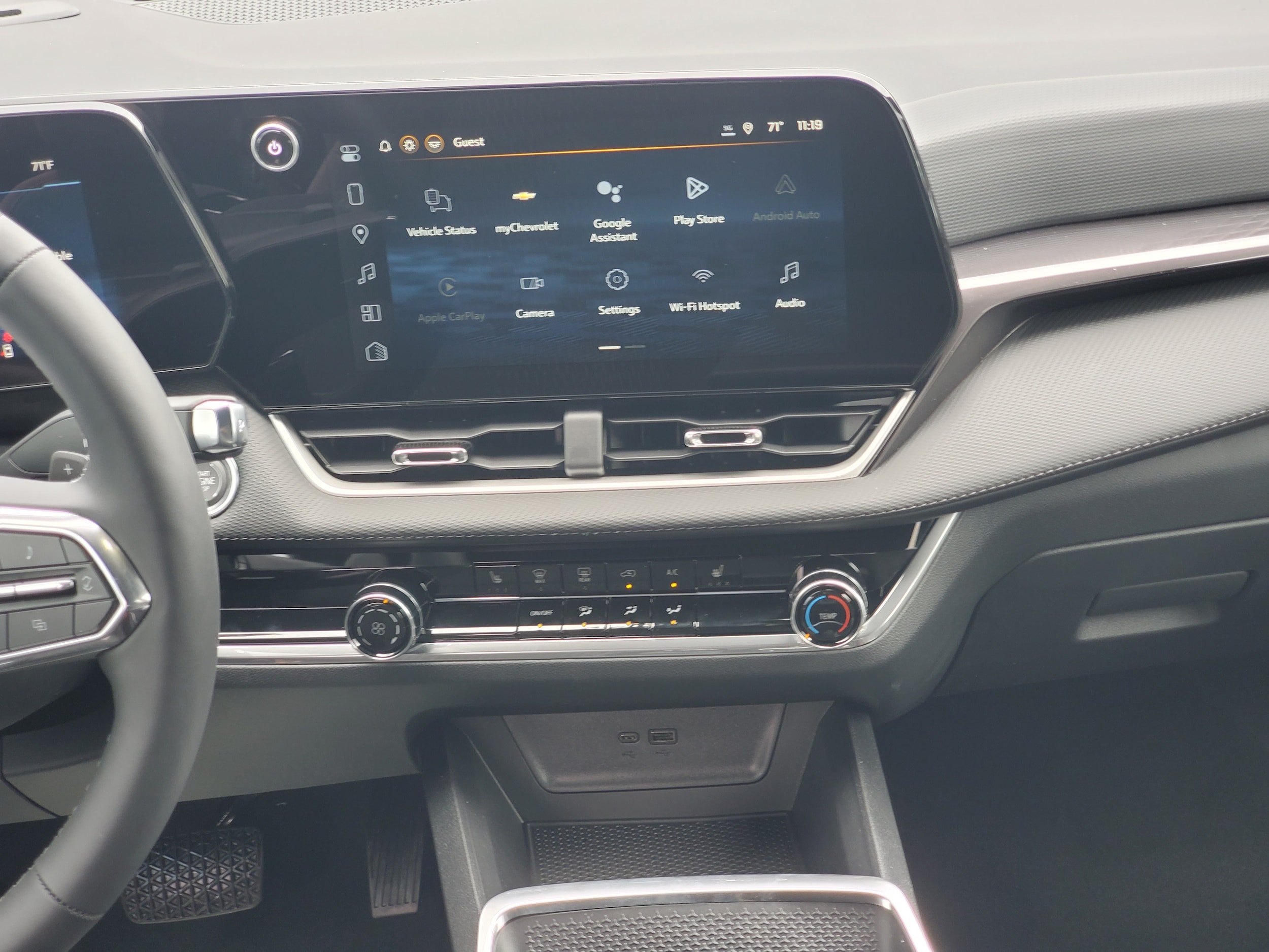 2026 Chevrolet Equinox LT - Photo 23
