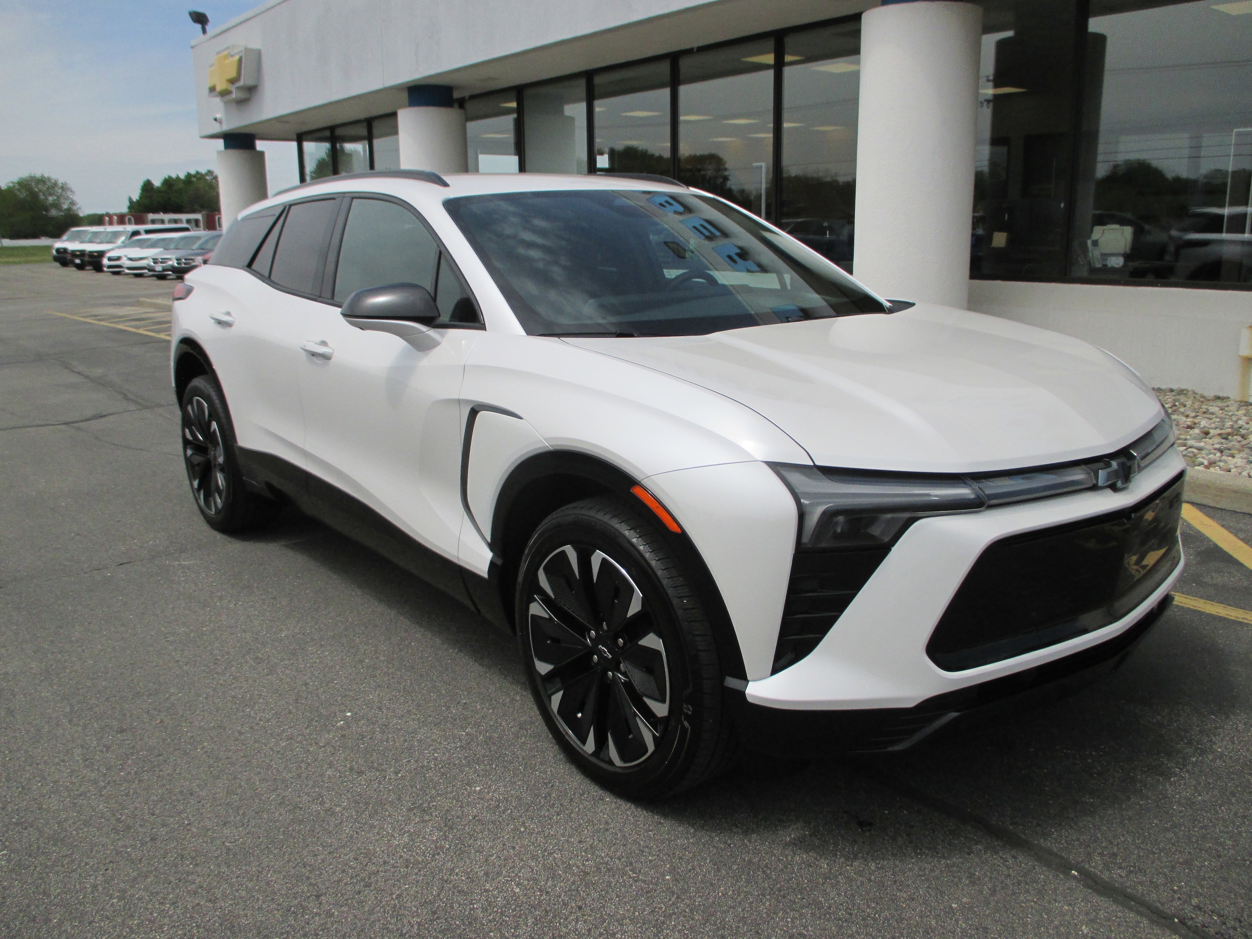 2025 Chevrolet Blazer EV RS AWD's photo
