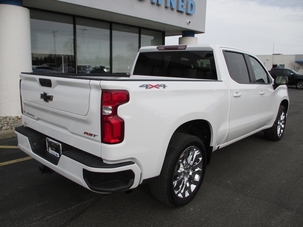 Used 2023 Chevrolet Silverado 1500 RST Truck Crew Cab