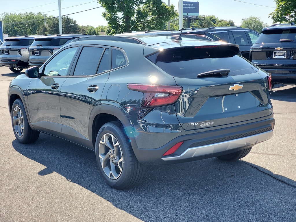 New 2026 Chevrolet Trax LT SUV