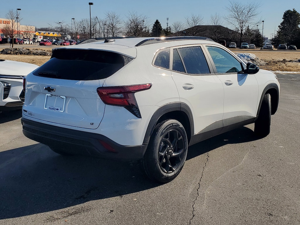 New 2026 Chevrolet Trax LT SUV
