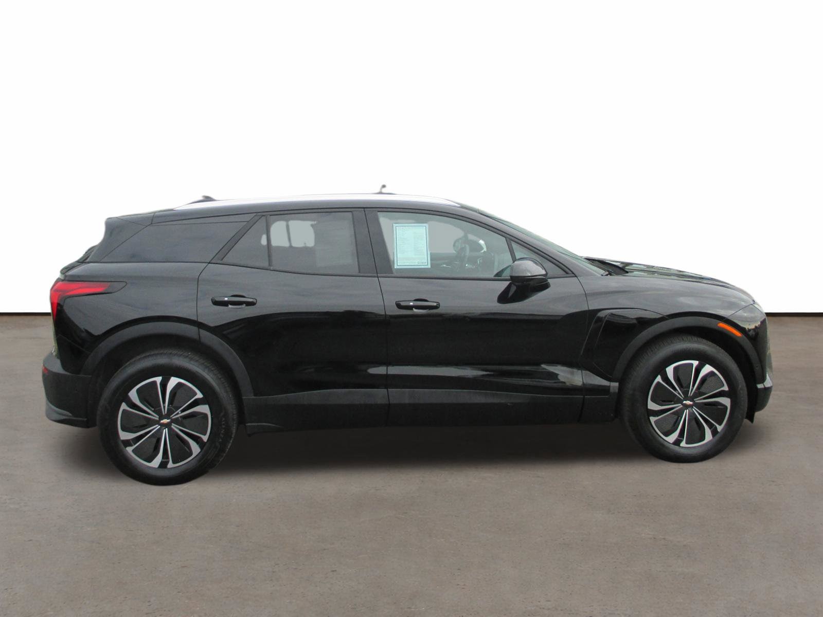 Used 2025 Chevrolet Blazer EV LT with VIN 3GNKDKRJ9SS148851 for sale in Saginaw, MI